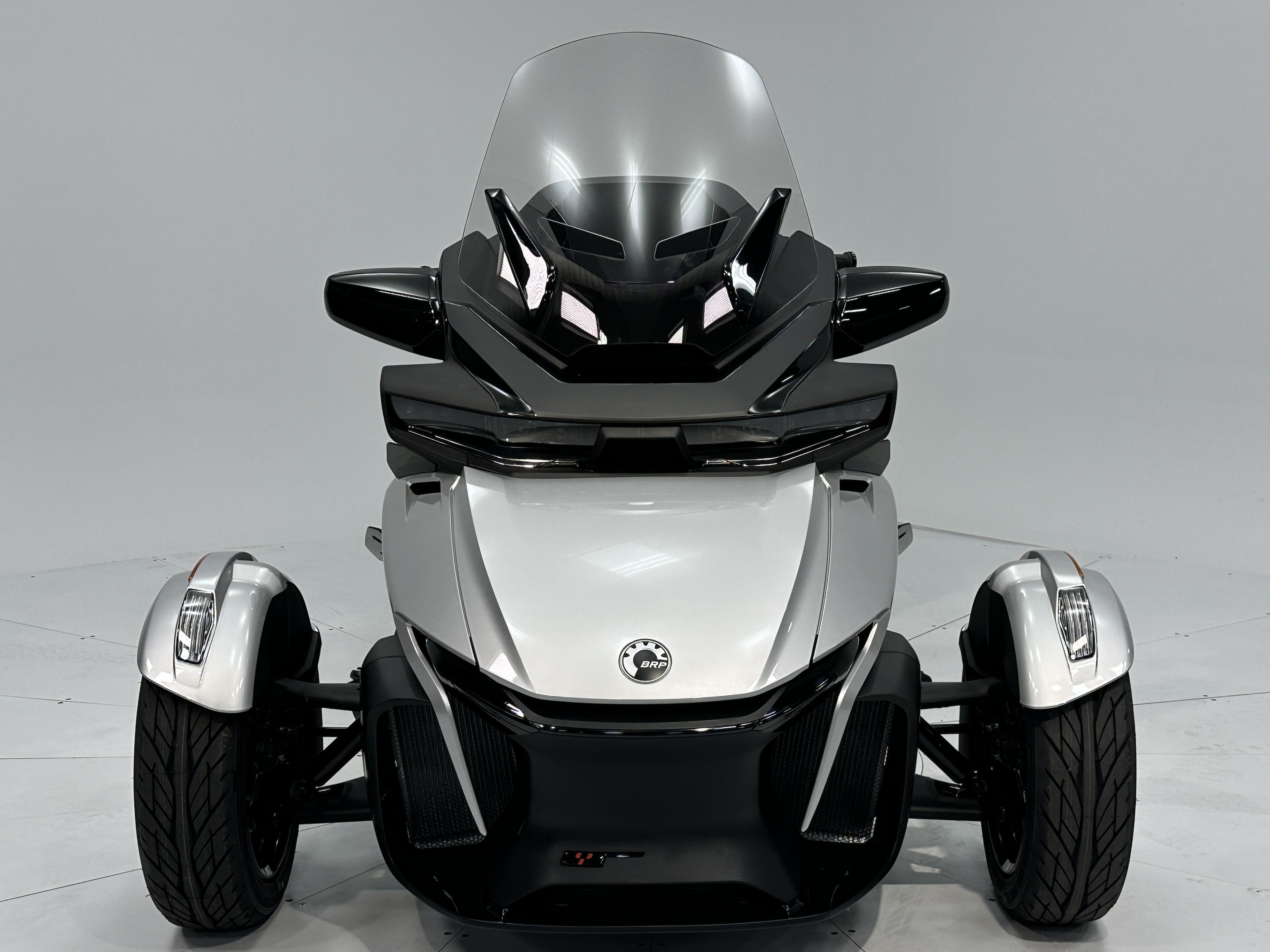 2024 Can-Am RT (SE6) - Photo 4