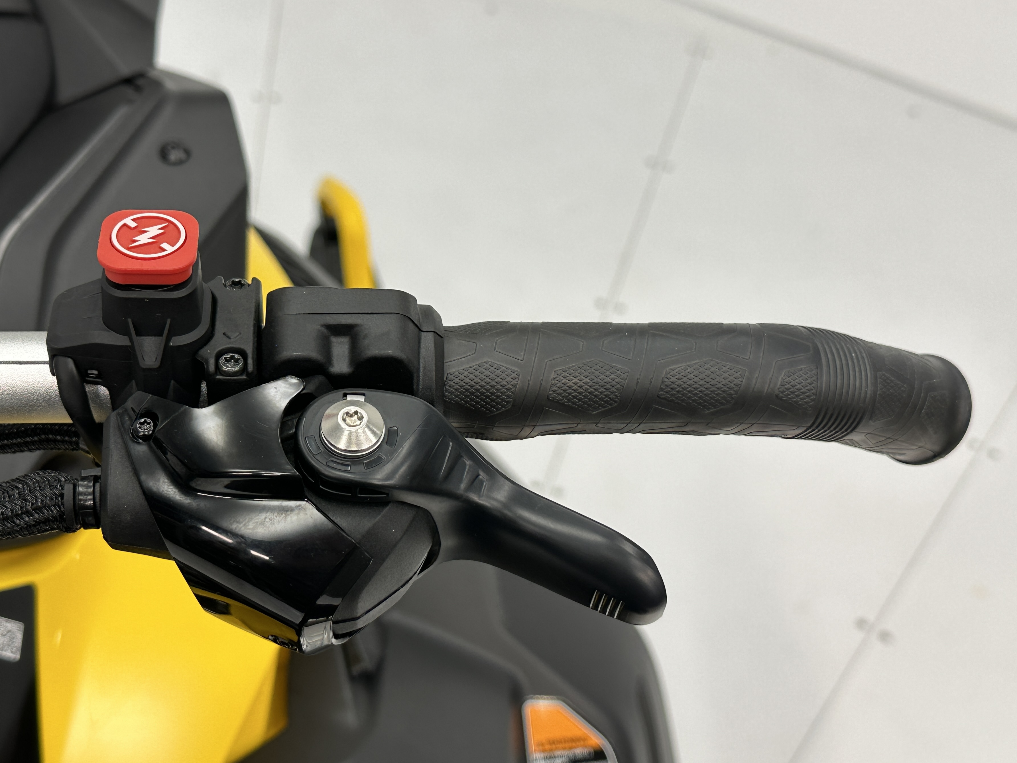 2025 Ski-Doo RENEGADE SPORT 600 ACE RipSaw 1.25" E.S. - Photo 8