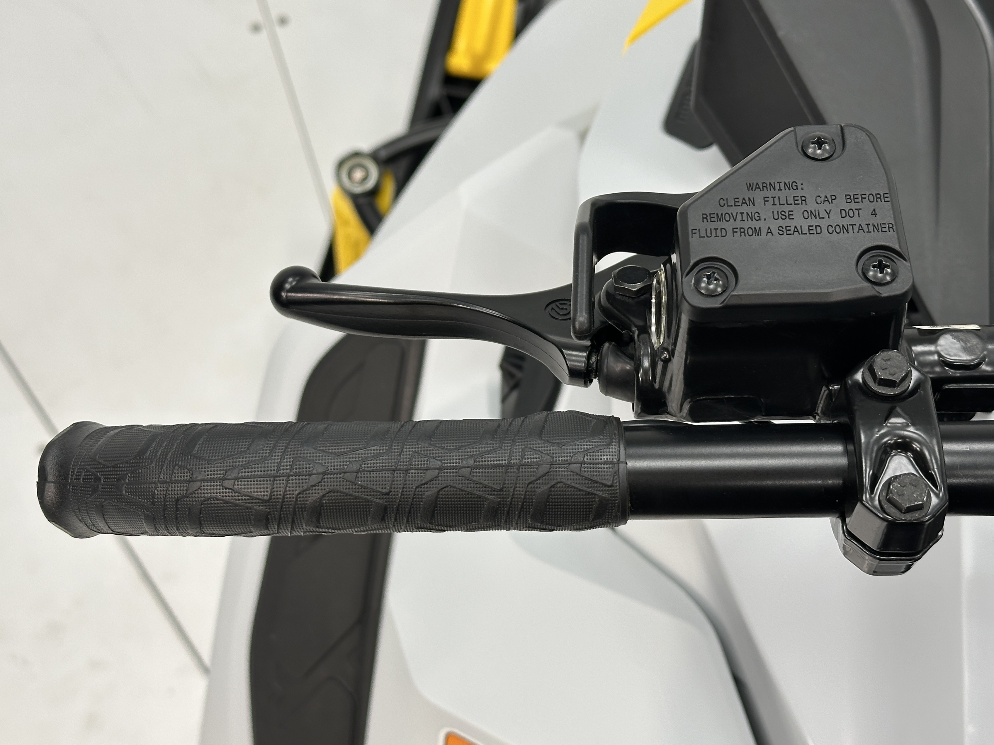 2025 Ski-Doo MXZ NEO 600 EFI (40) Cobra 1.0" E.S. - Photo 7