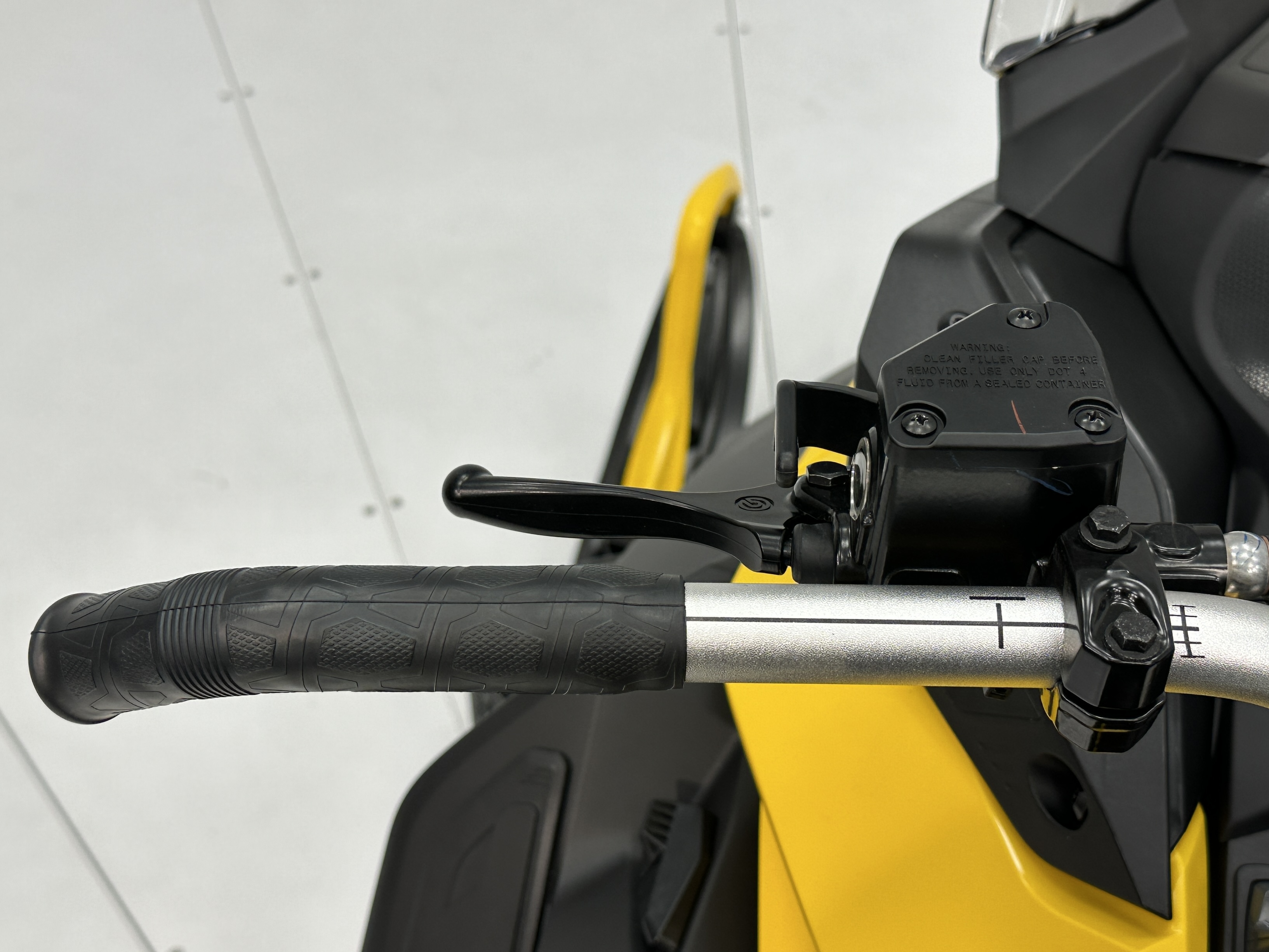 2025 Ski-Doo MXZ SPORT 129 600 EFI RipSaw 1.25" E.S. - Photo 7