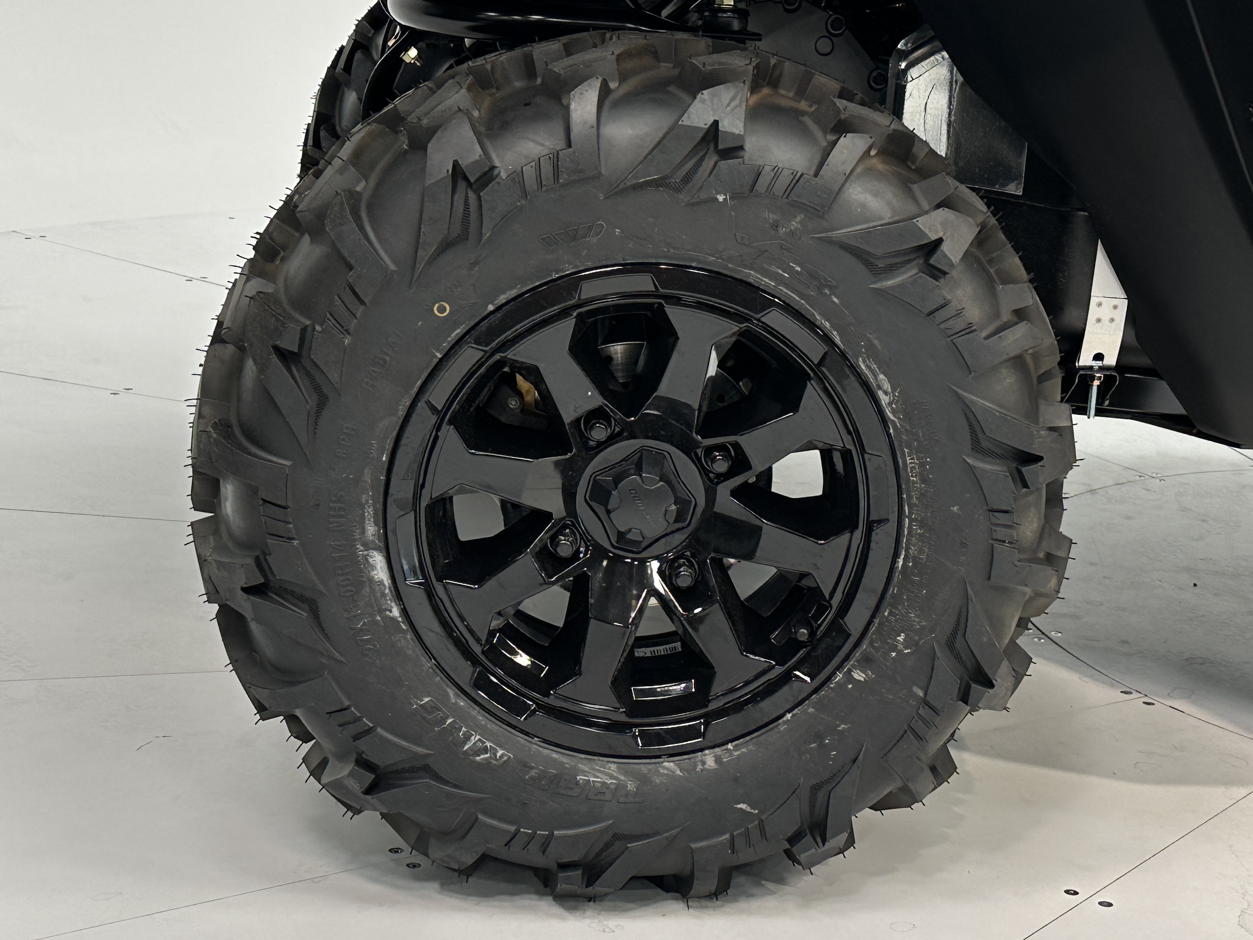 2025 Can-Am Defender DPS HD10 - Photo 12
