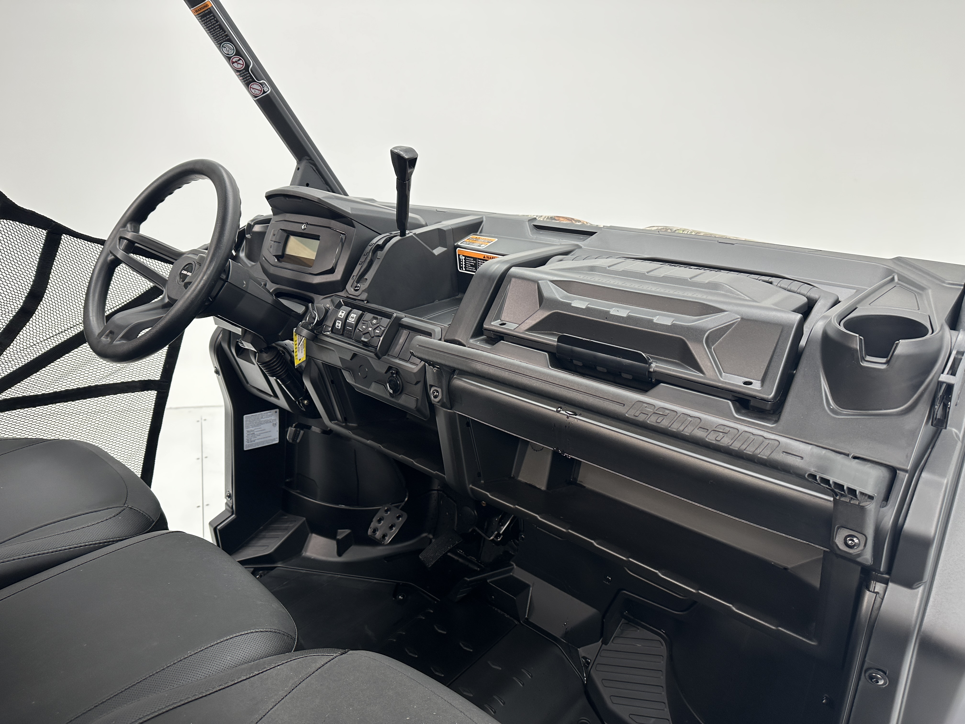 2025 Can-Am Defender XT HD10 - Photo 6