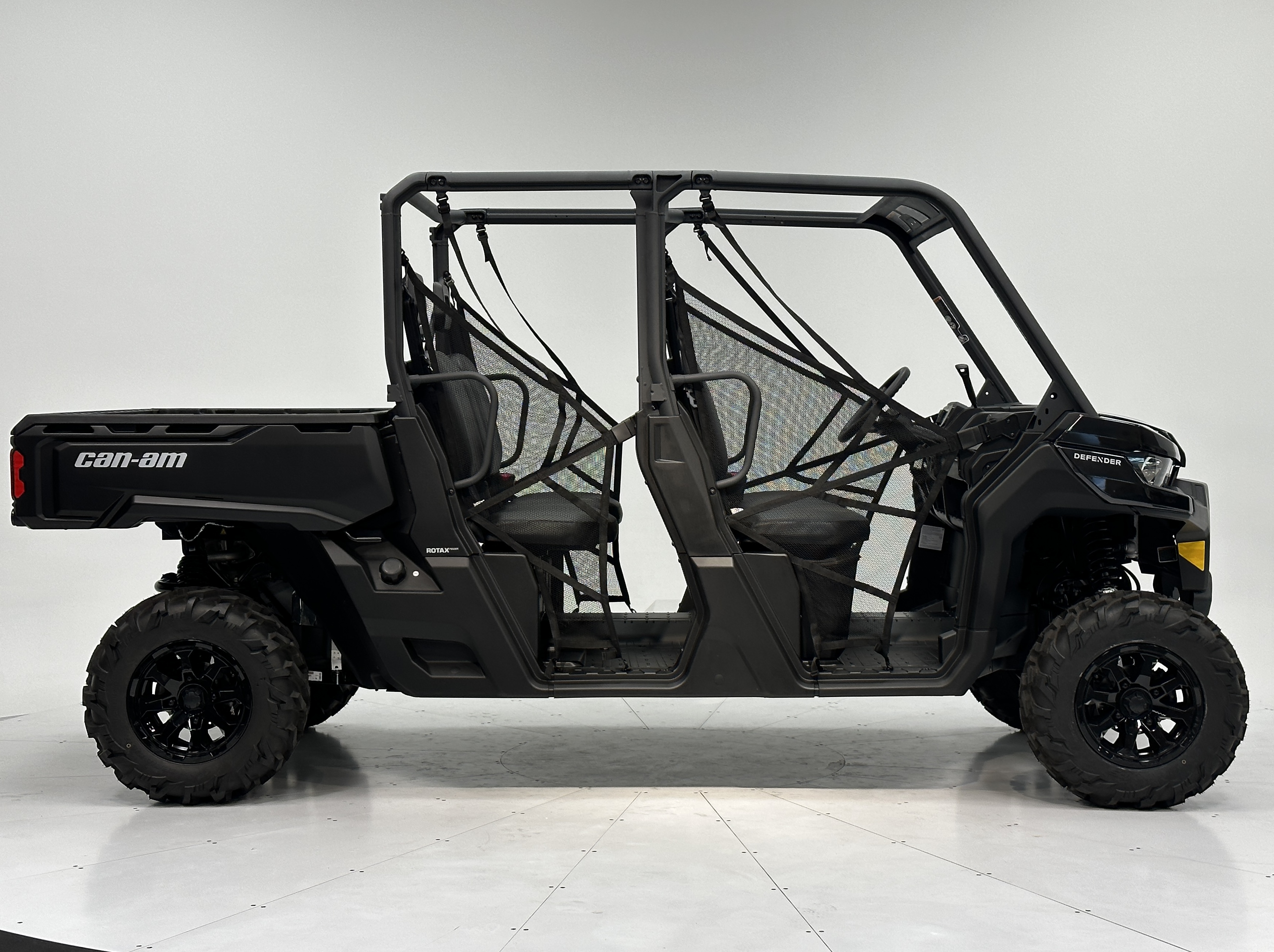 2025 Can-Am Defender MAX DPS HD10