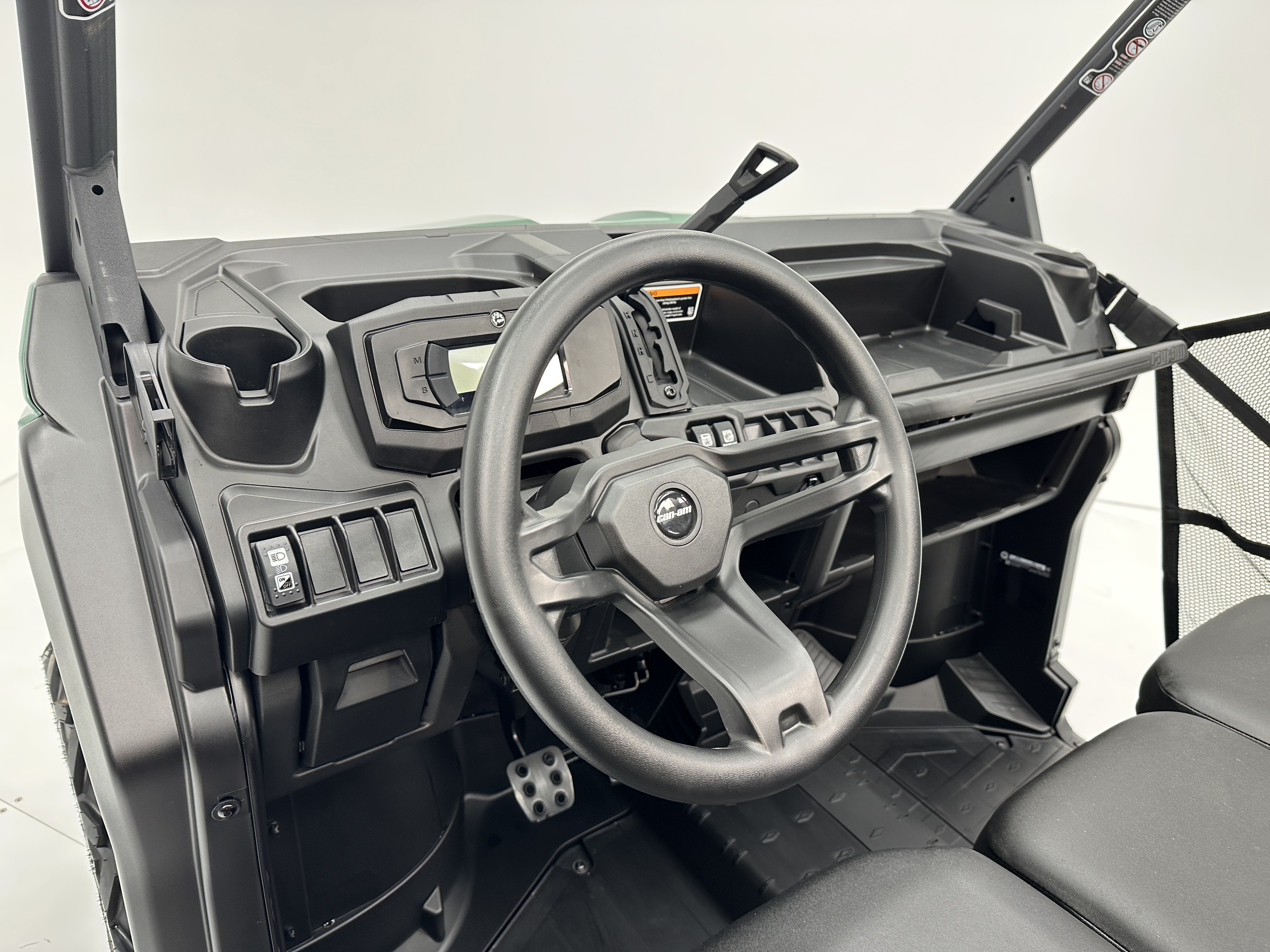 2025 Can-Am Defender DPS HD7 Demonstrator - Photo 5