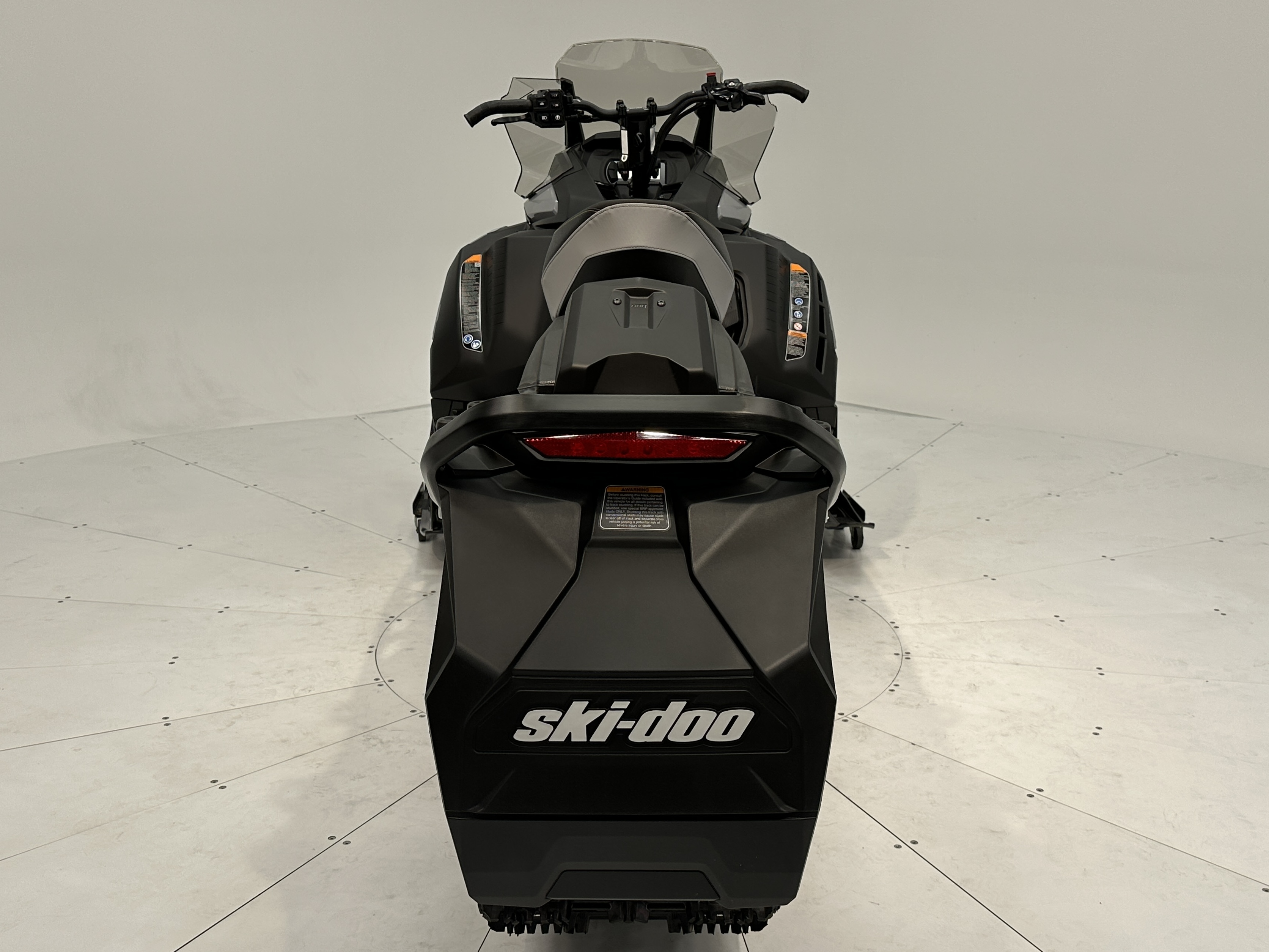 2025 Ski-Doo RENEGADE ADRENALINE 900 ACE RipSaw 1.25" E.S. - Photo 2