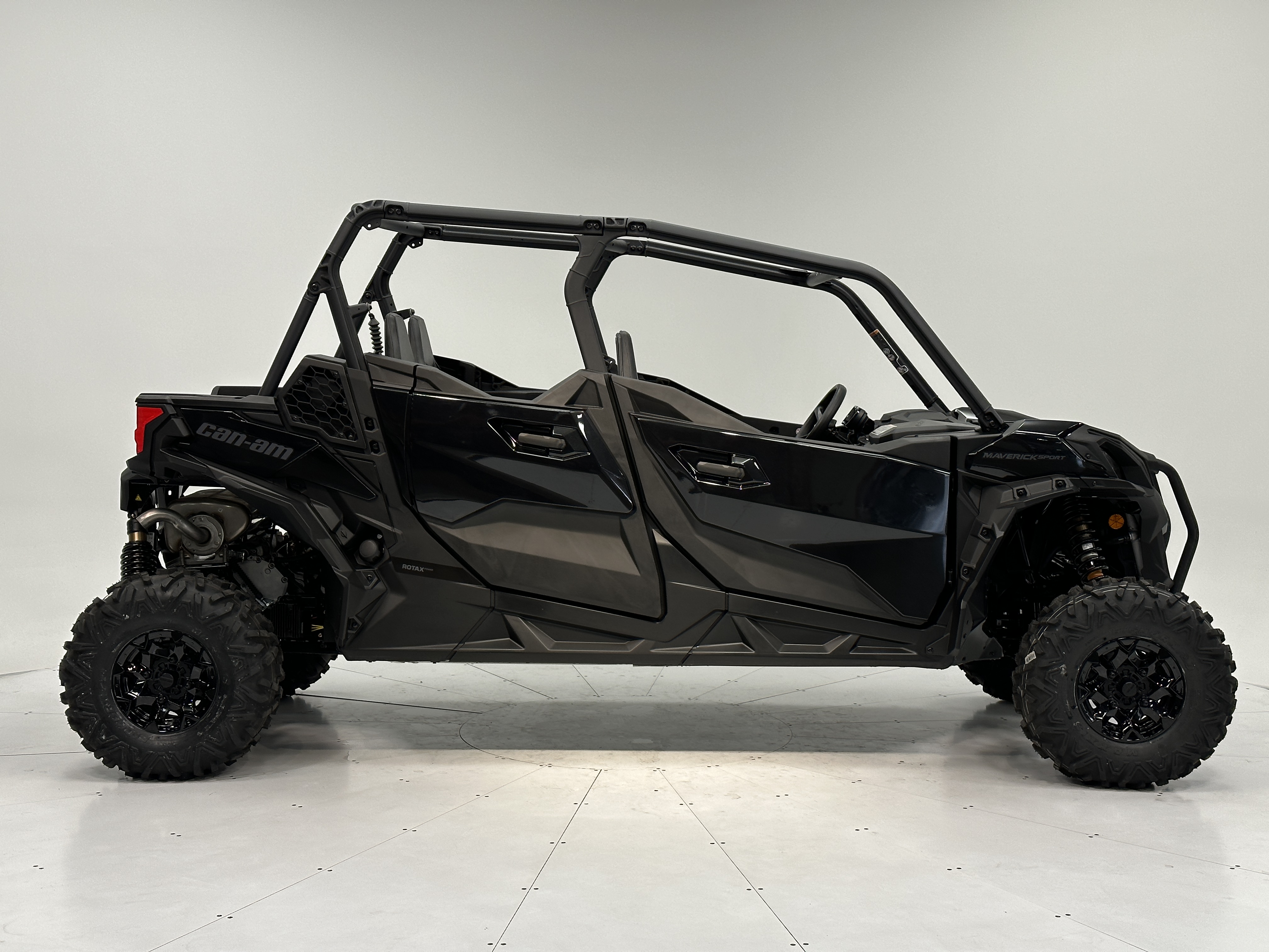 2025 Can-Am Maverick Sport MAX DPS 1000R Demonstrator