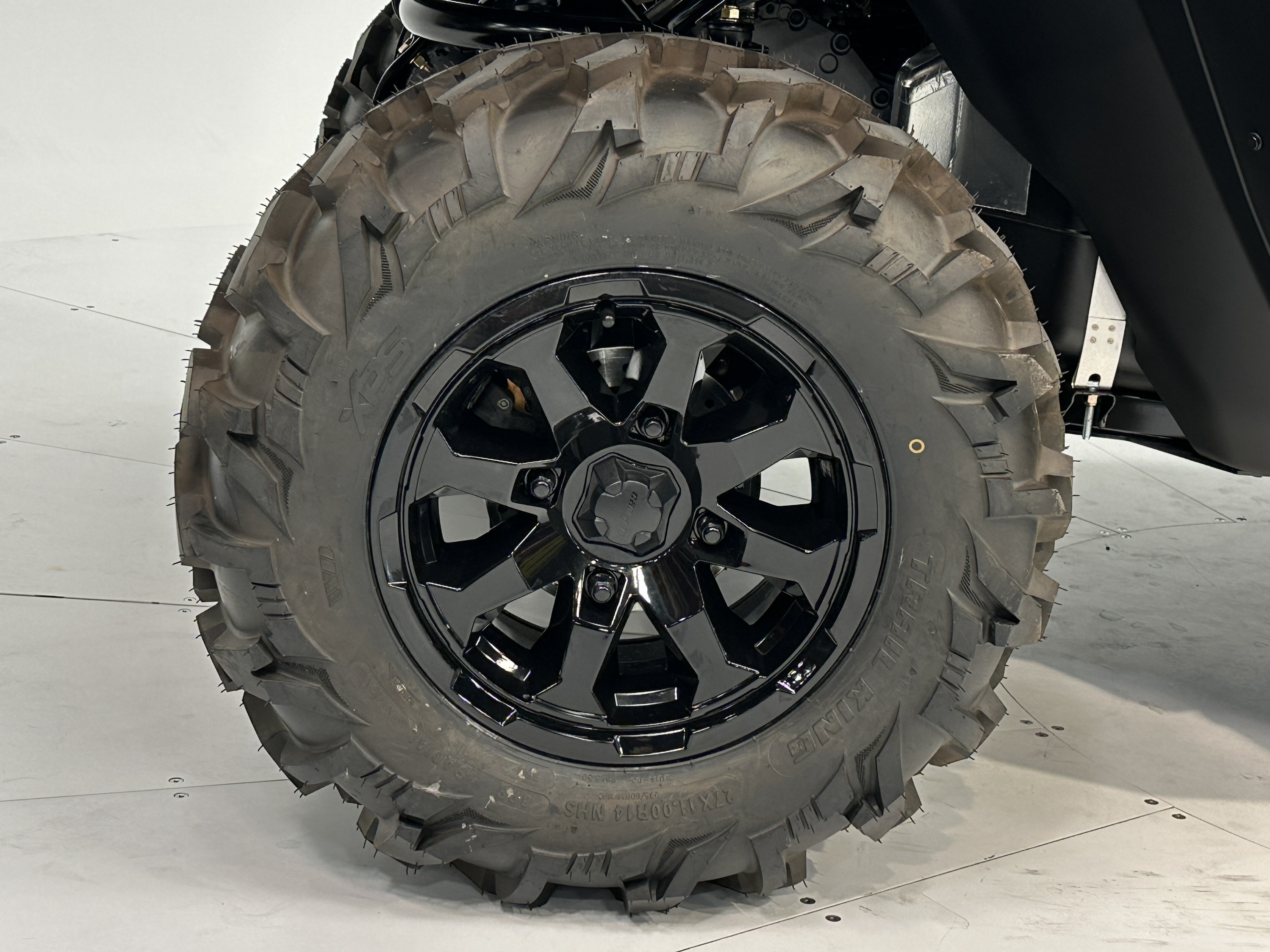 2025 Can-Am Defender XT HD10 - Photo 15