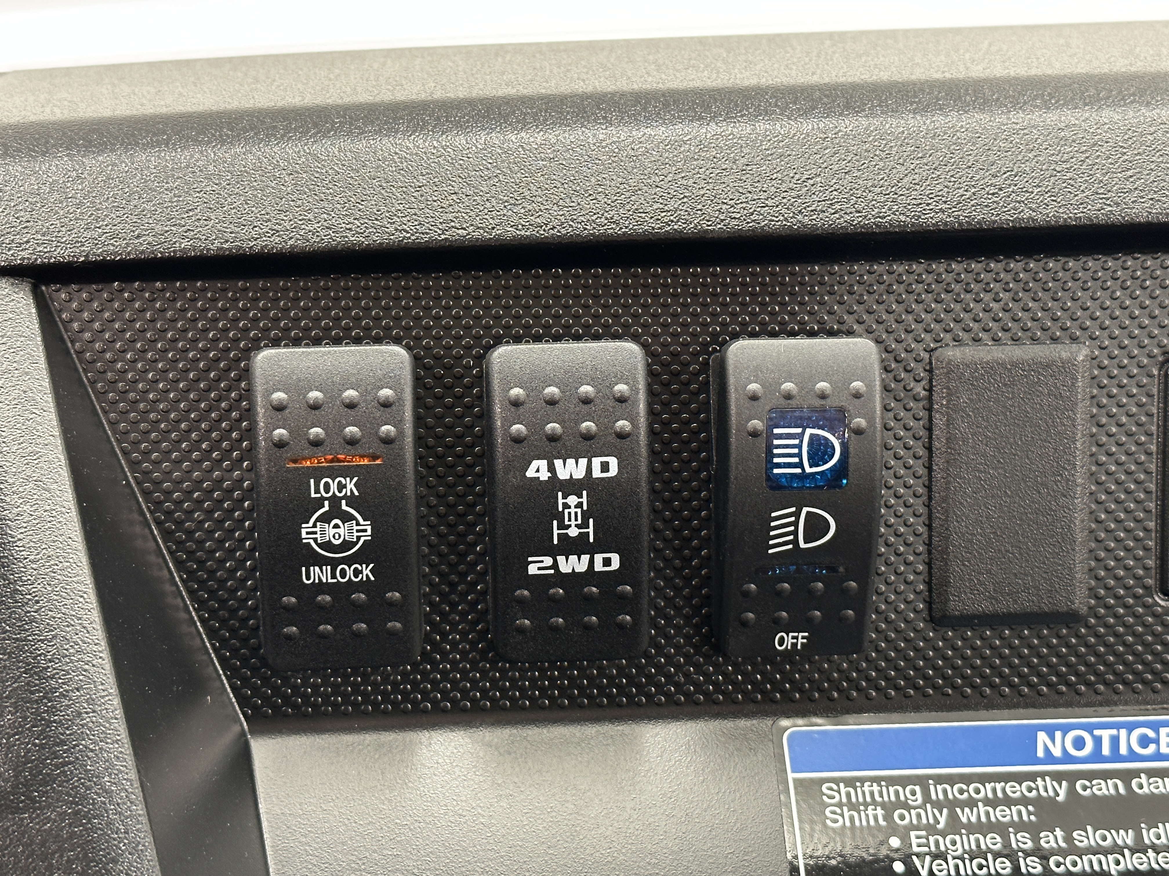 2025 Kawasaki MULE PRO-FXT 1000 LE Platinum Ranch Edition - Photo 9