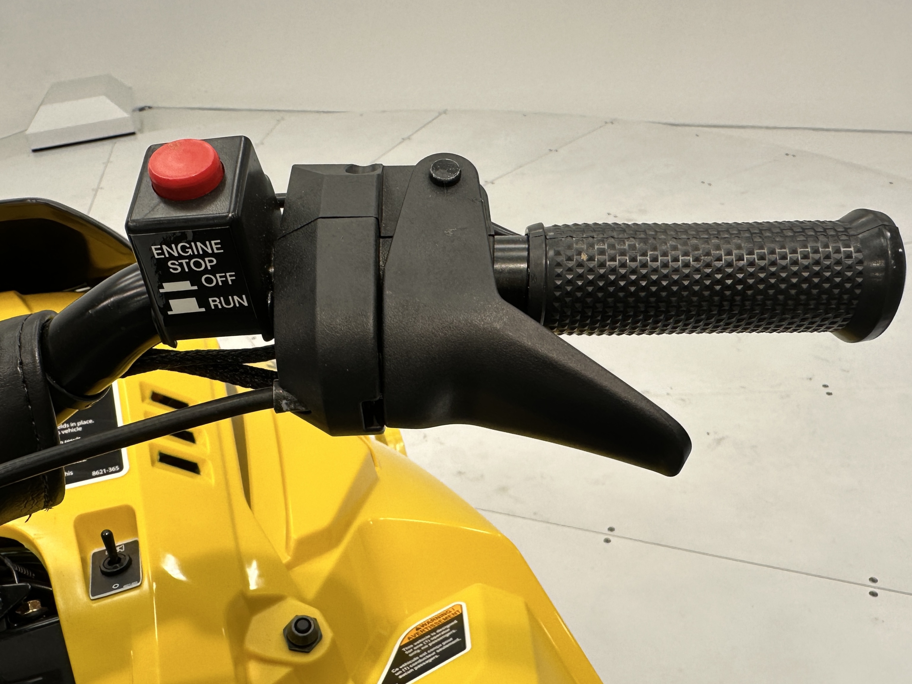 2025 Ski-Doo MXZ 200 - Photo 6