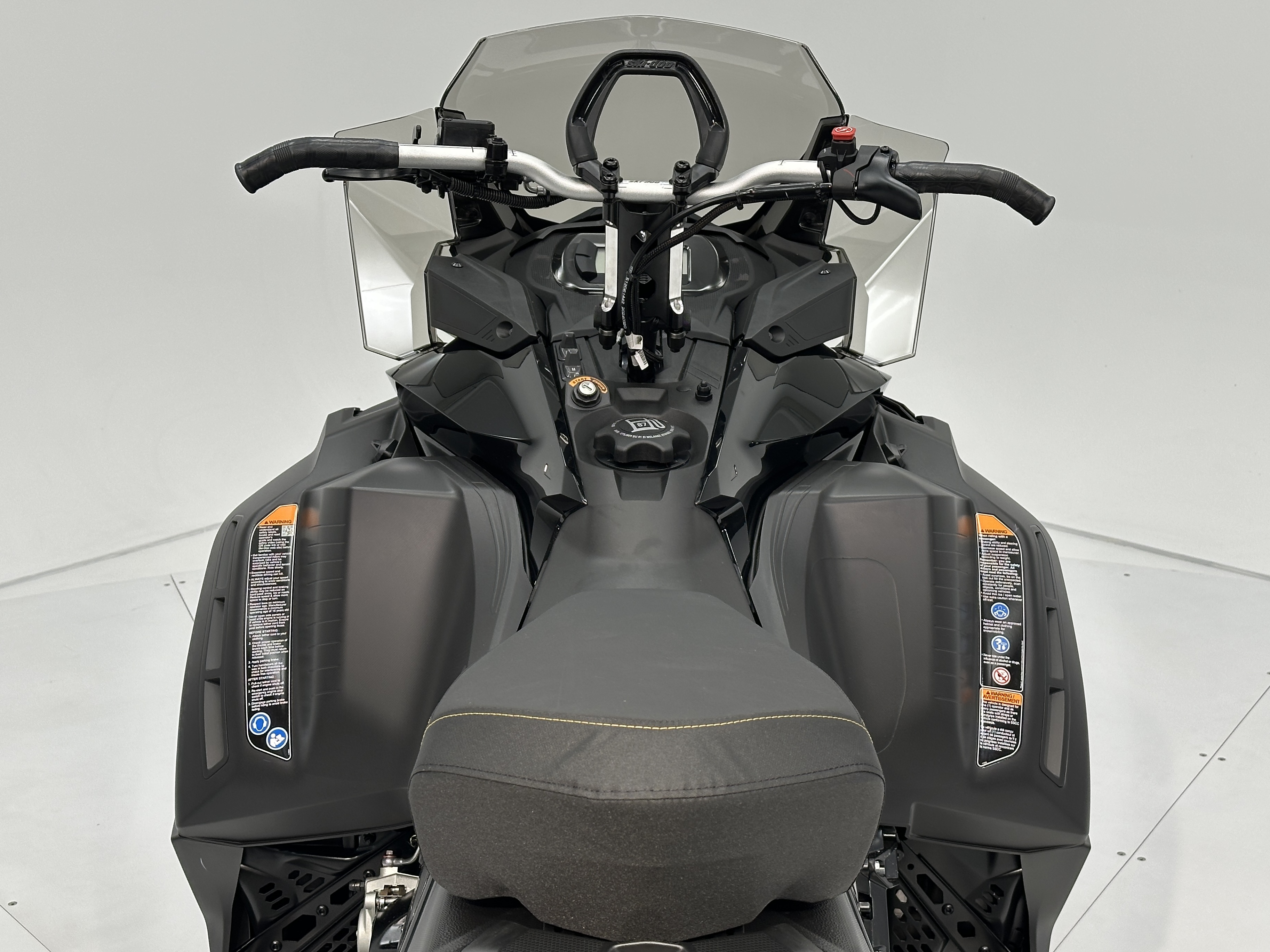 2025 Ski-Doo TUNDRA LE 600 EFI Charger 1.5" E.S. - Photo 5
