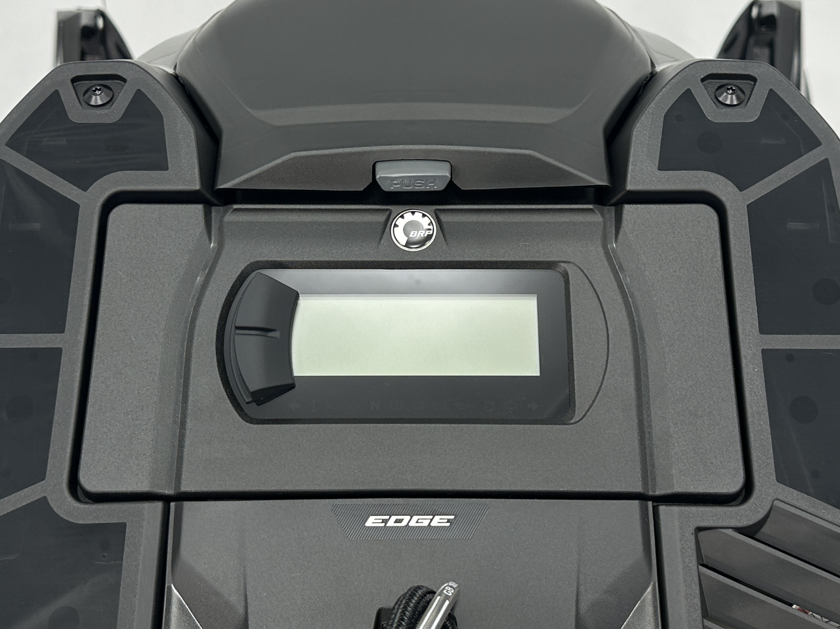 2025 Ski-Doo SUMMIT ADR w/ EDGE Pkg 165 850 E-TEC PowderMax X-Light FlexEdge 3.0" SHOT - Photo 6