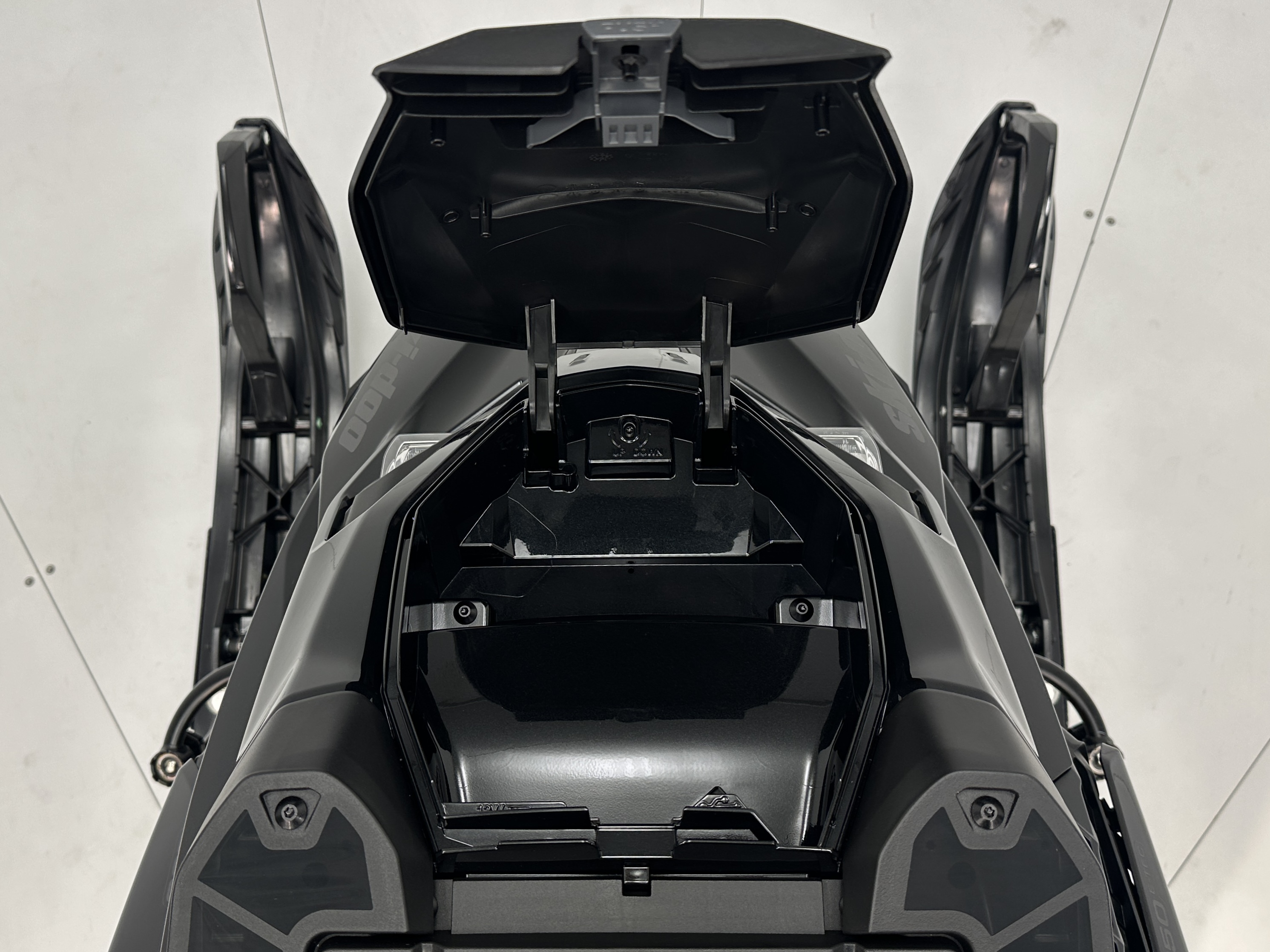 2025 Ski-Doo SUMMIT ADR w/ EDGE Pkg 165 850 E-TEC PowderMax X-Light FlexEdge 3.0" SHOT - Photo 10