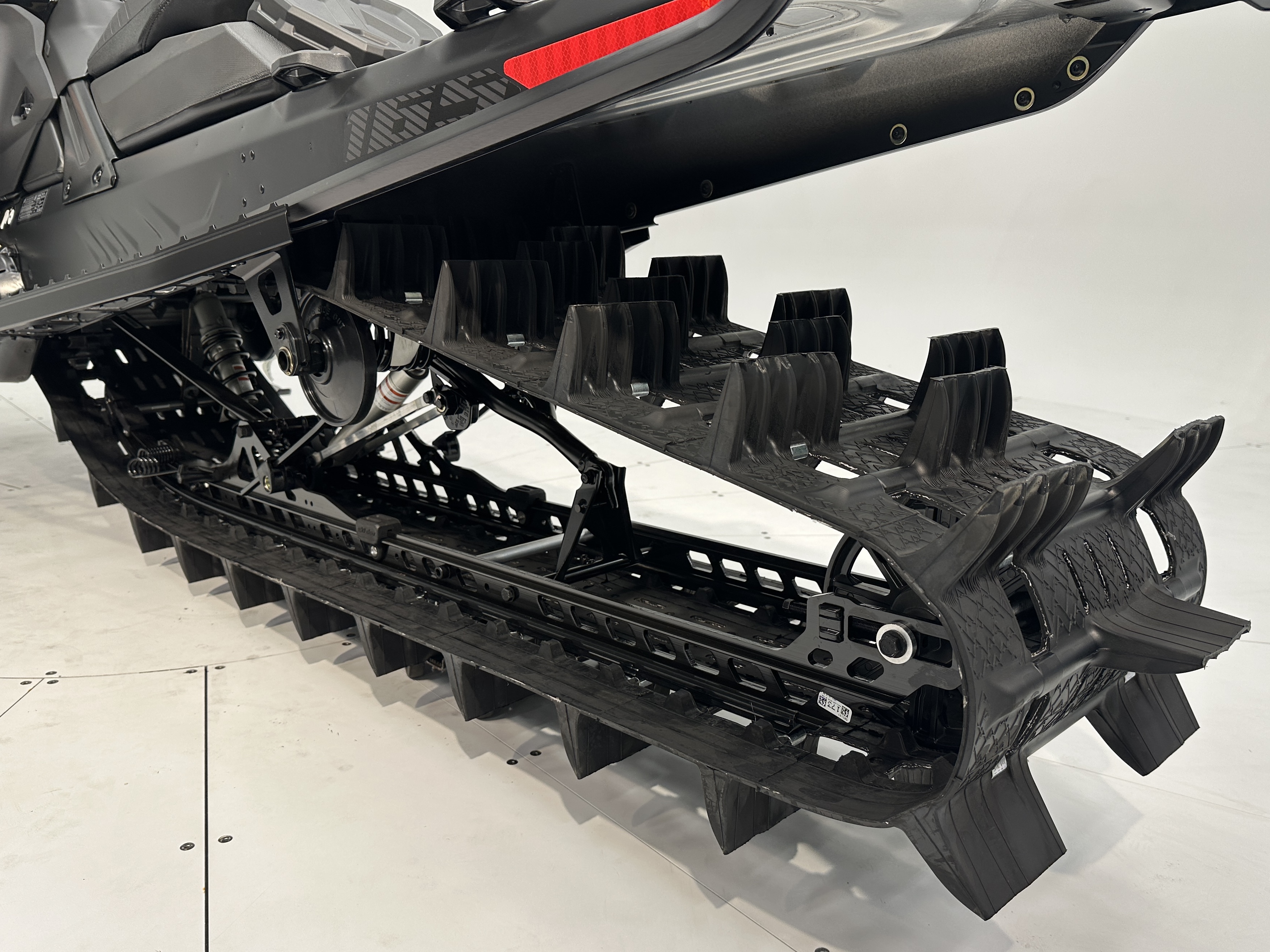 2025 Ski-Doo SUMMIT ADR w/ EDGE Pkg 165 850 E-TEC PowderMax X-Light FlexEdge 3.0" SHOT - Photo 11