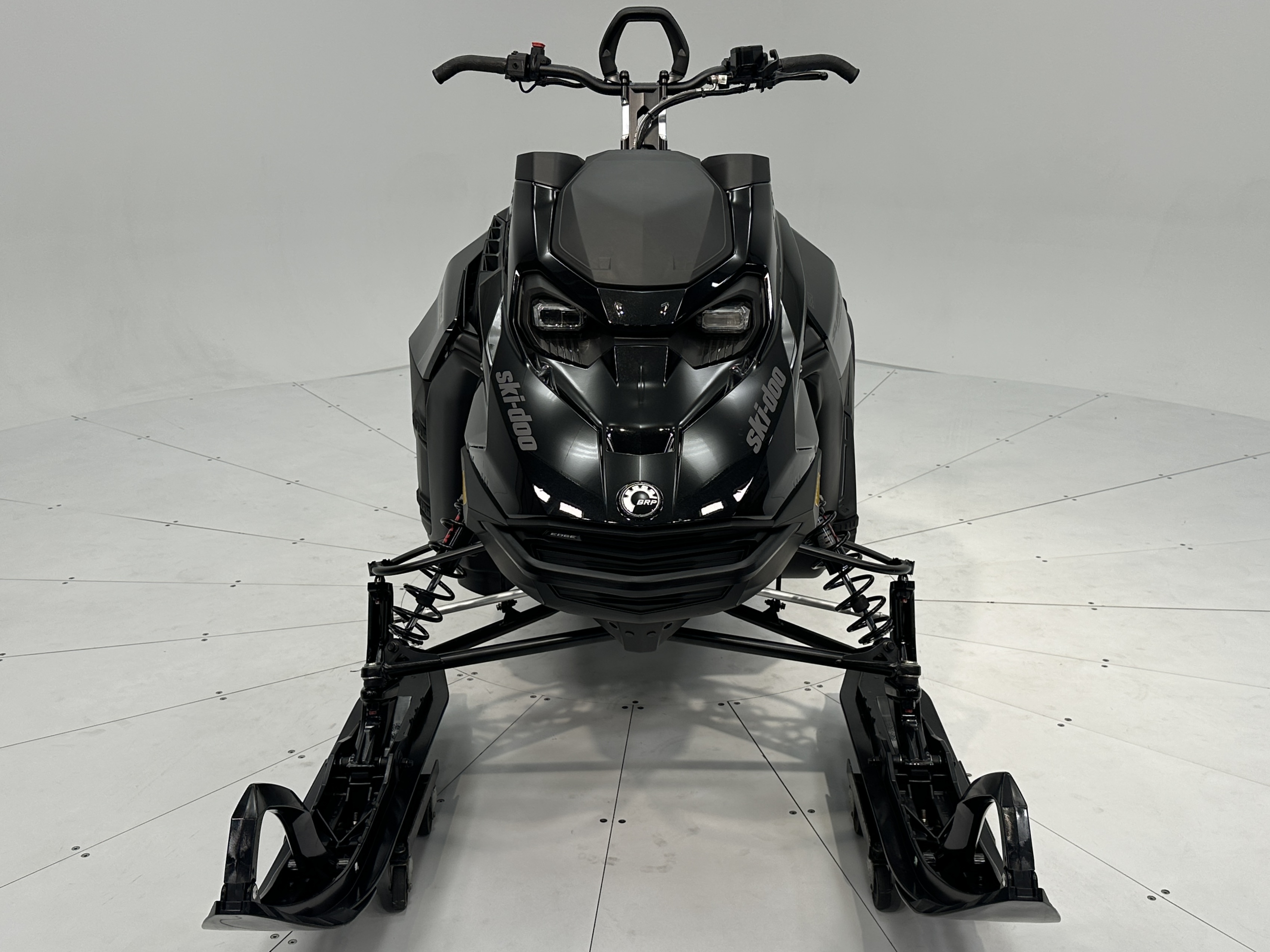 2025 Ski-Doo SUMMIT ADR w/ EDGE Pkg 165 850 E-TEC PowderMax X-Light FlexEdge 3.0" SHOT - Photo 4