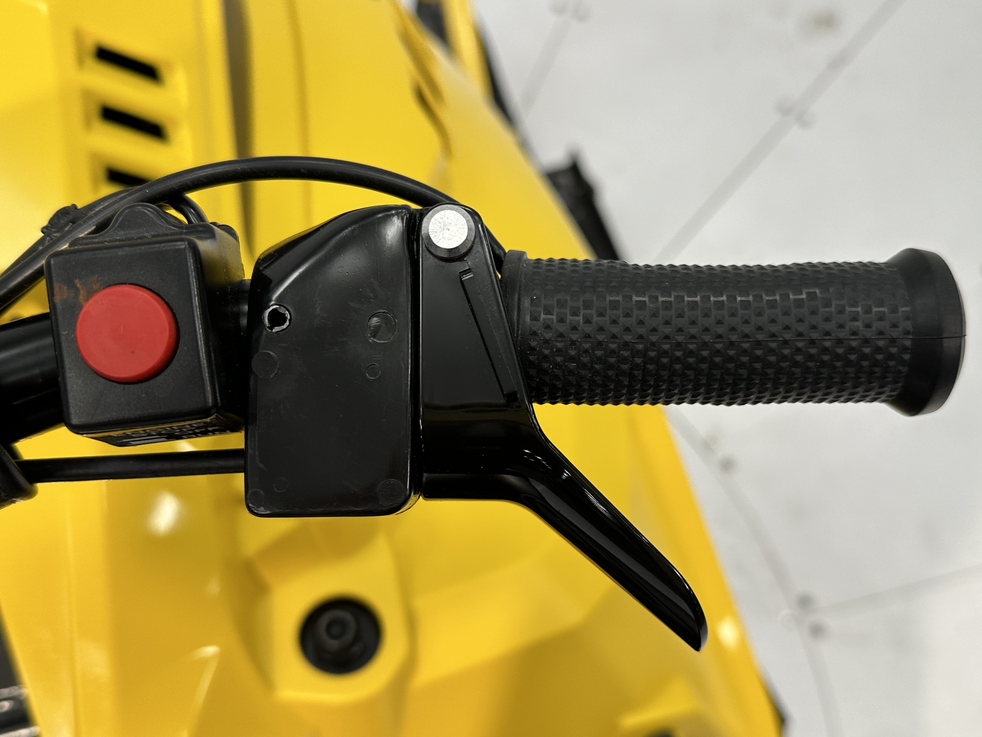 2025 Ski-Doo MXZ 120 - Photo 7