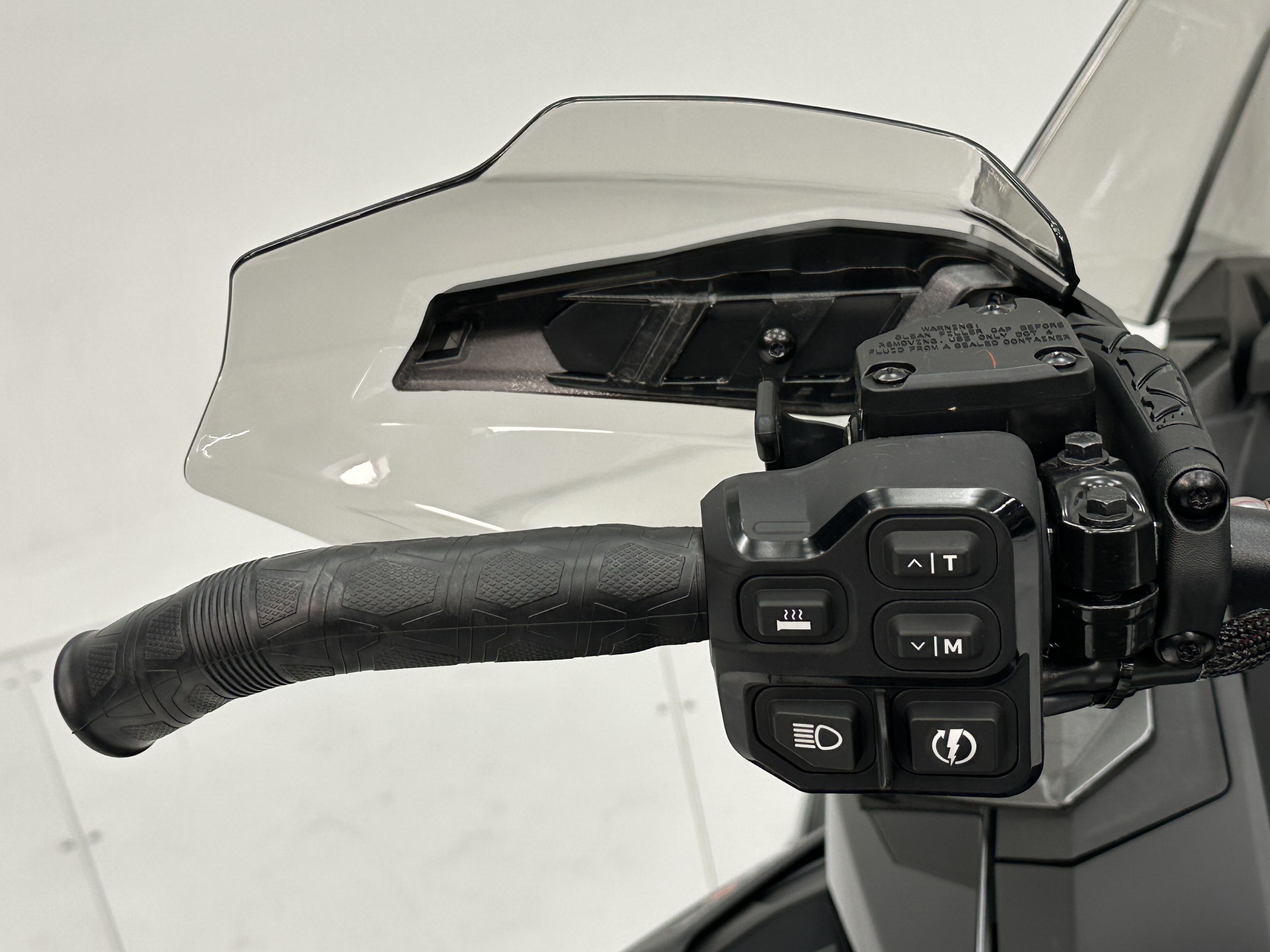 2025 Ski-Doo BACKCOUNTRY ADRENALINE 600R E-TEC PowderMax 2.0" E.S. - Photo 7
