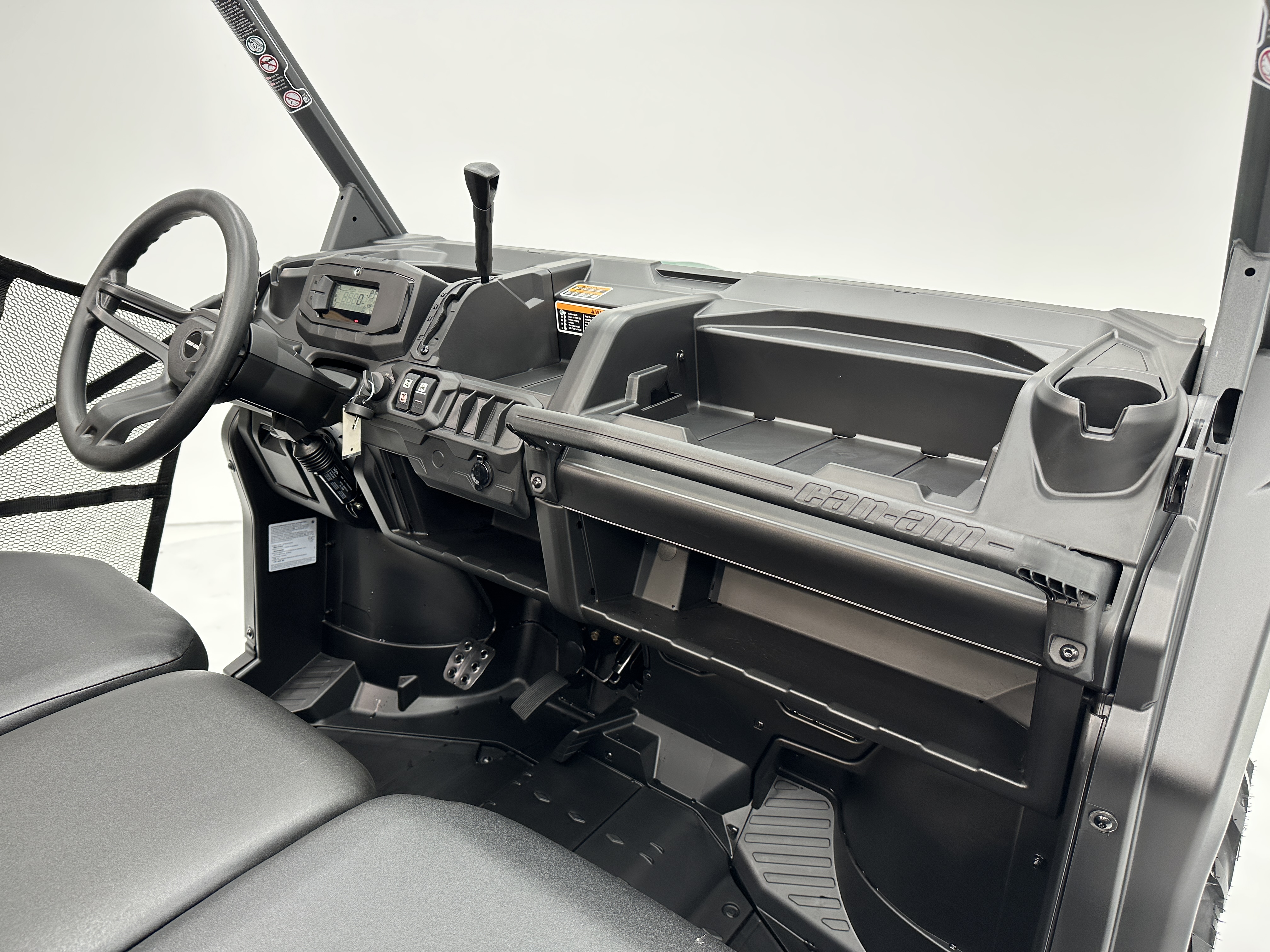 2025 Can-Am Defender DPS HD10 - Photo 6