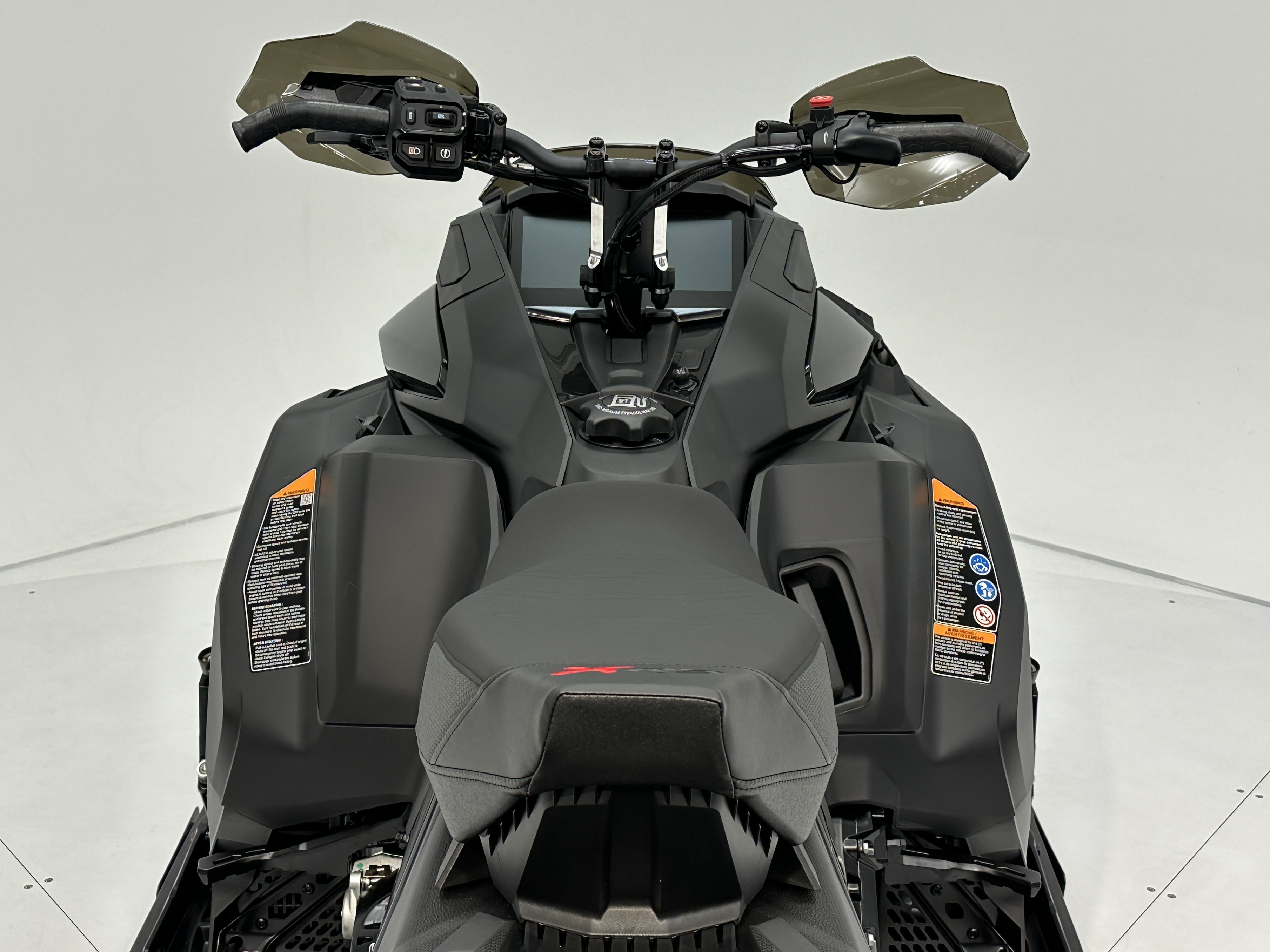 2025 Ski-Doo BACKCOUNTRY X-RS 146 (43") 850 E-TEC Turbo R Storm 150 1.5" SHOT  w/ 10.25" Touchscreen - Photo 5