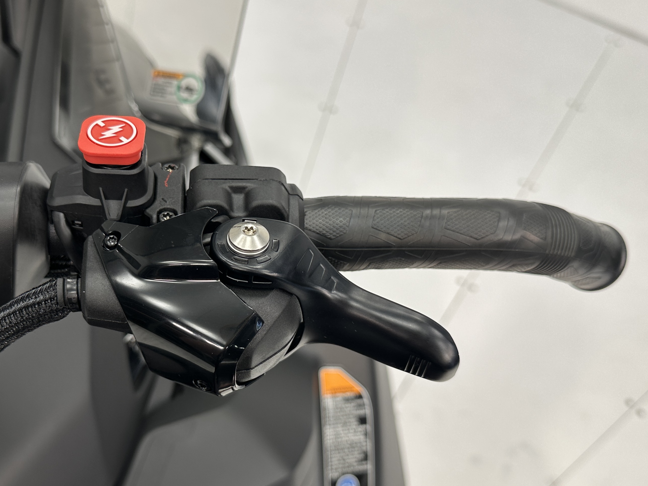 2025 Ski-Doo GRAND TOURING LE 900 ACE Silent Track II 1.25" E.S. - Photo 8