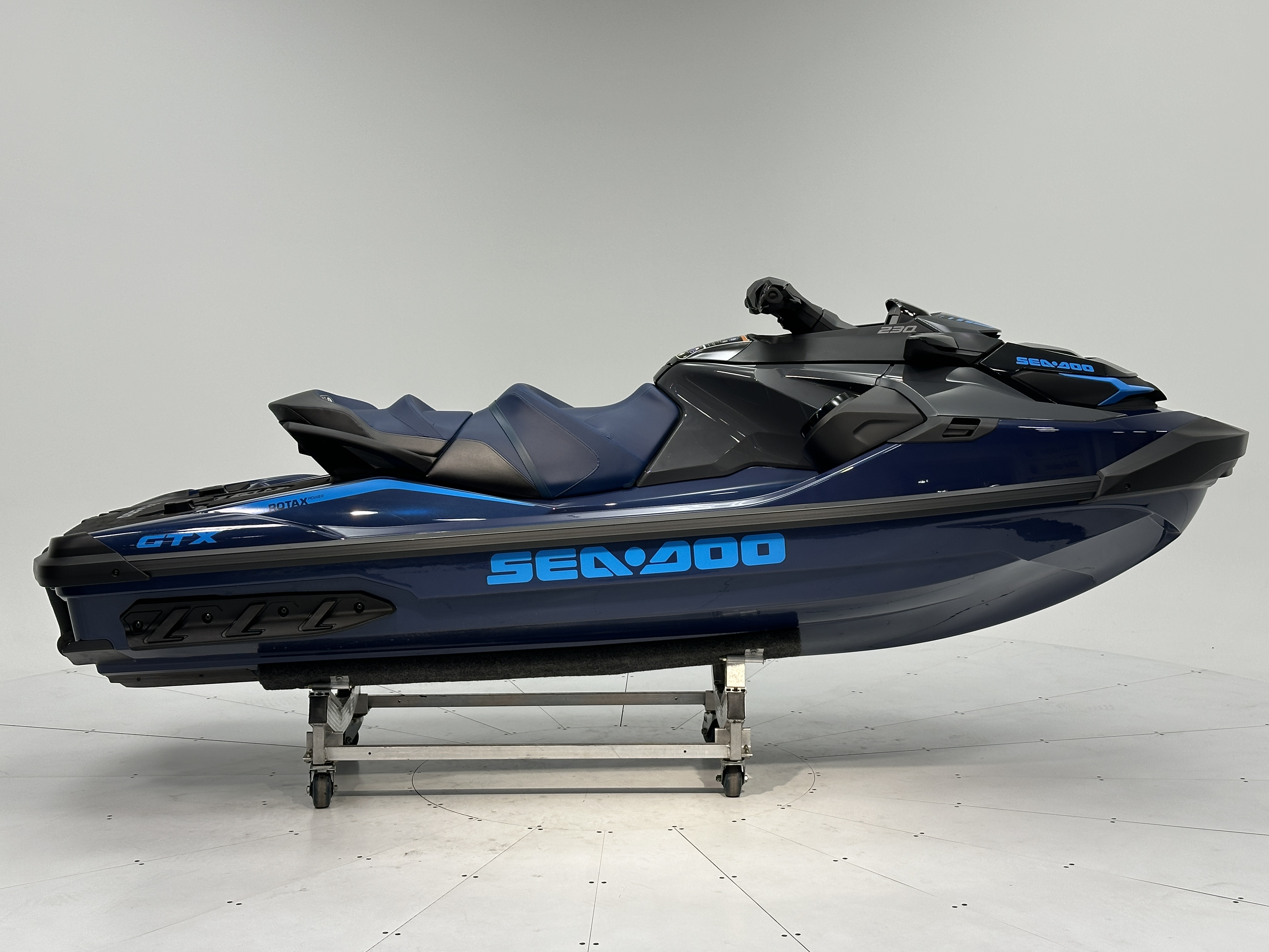 2025 Sea-Doo GTX 230 (Sound System & iDF)