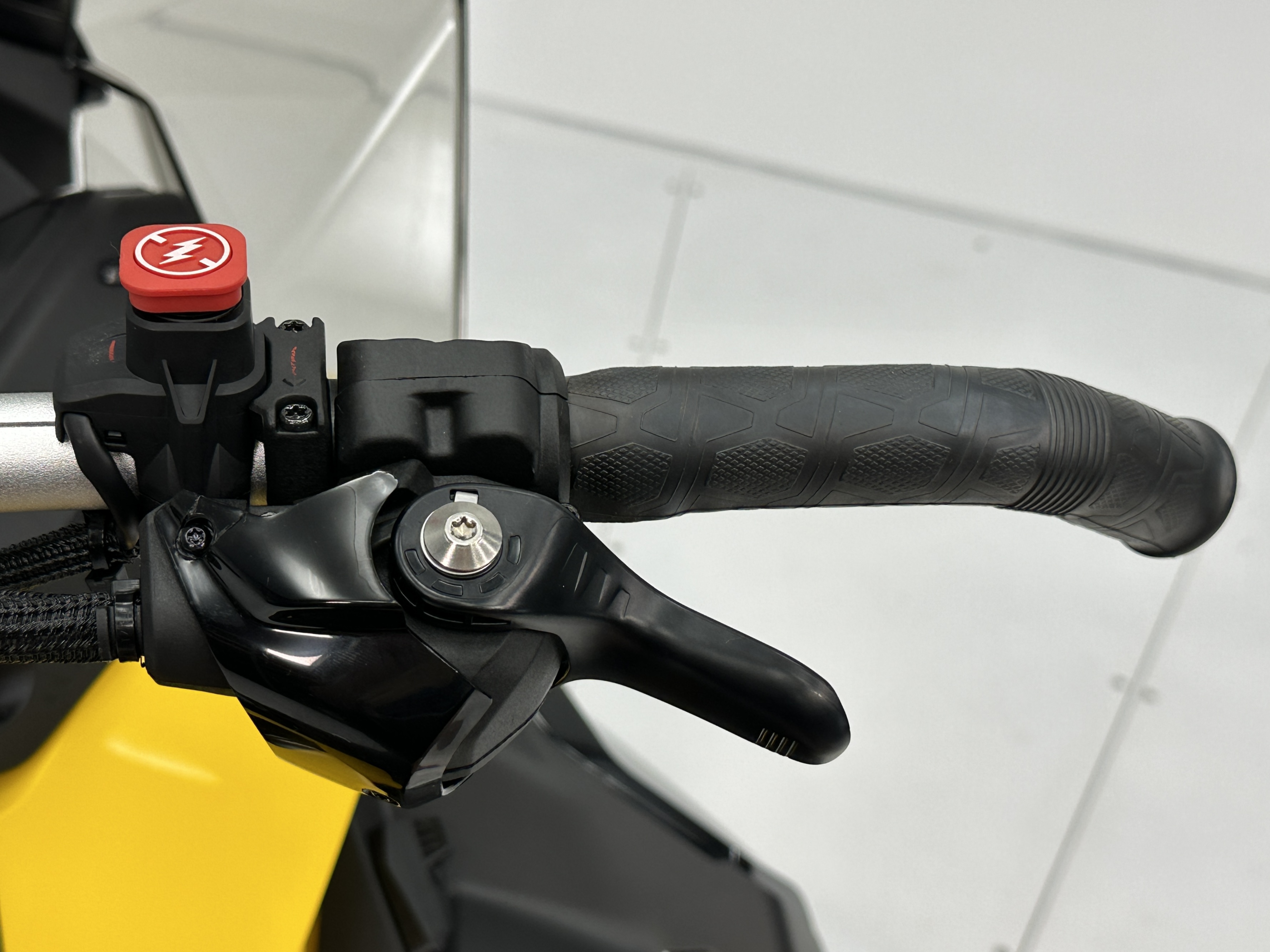 2025 Ski-Doo GRAND TOURING SPORT 900 ACE Silent Track II 1.25" E.S. - Photo 8