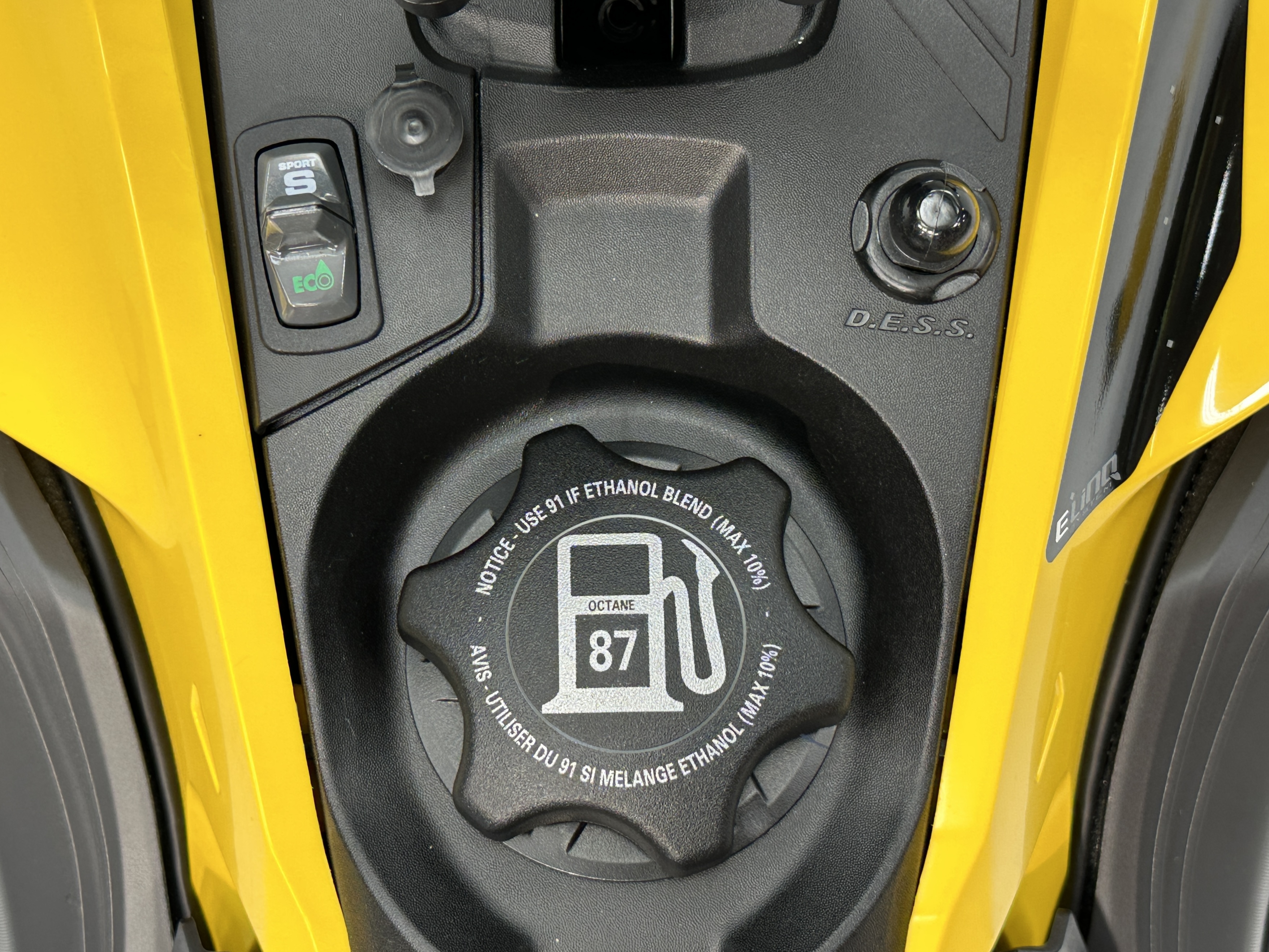 2025 Ski-Doo GRAND TOURING SPORT 900 ACE Silent Track II 1.25" E.S. - Photo 9