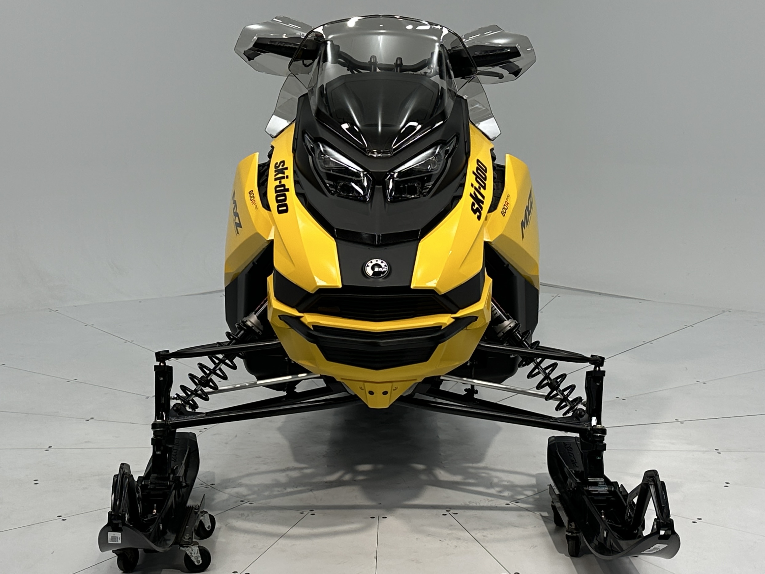 2025 Ski-Doo MXZ ADRENALINE 129 600R E-TEC RipSaw 1.25" E.S. - Photo 4