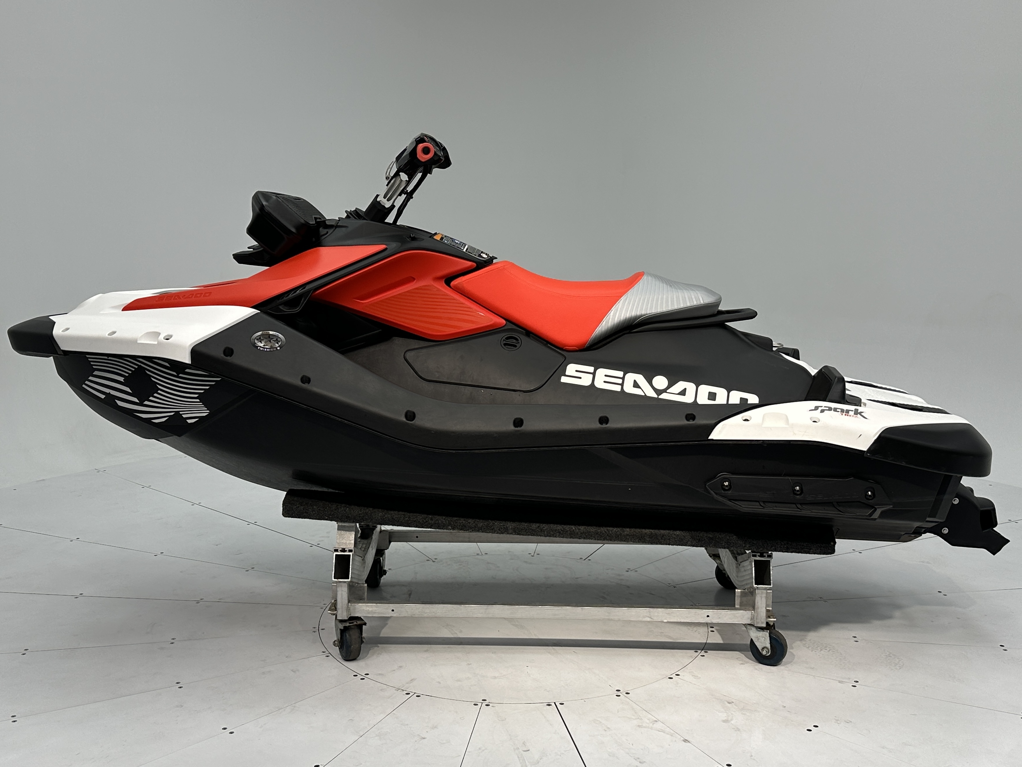 2025 Sea-Doo Spark 1up ACE-90 TRIXX (Sound System) Demonstrator - Photo 3