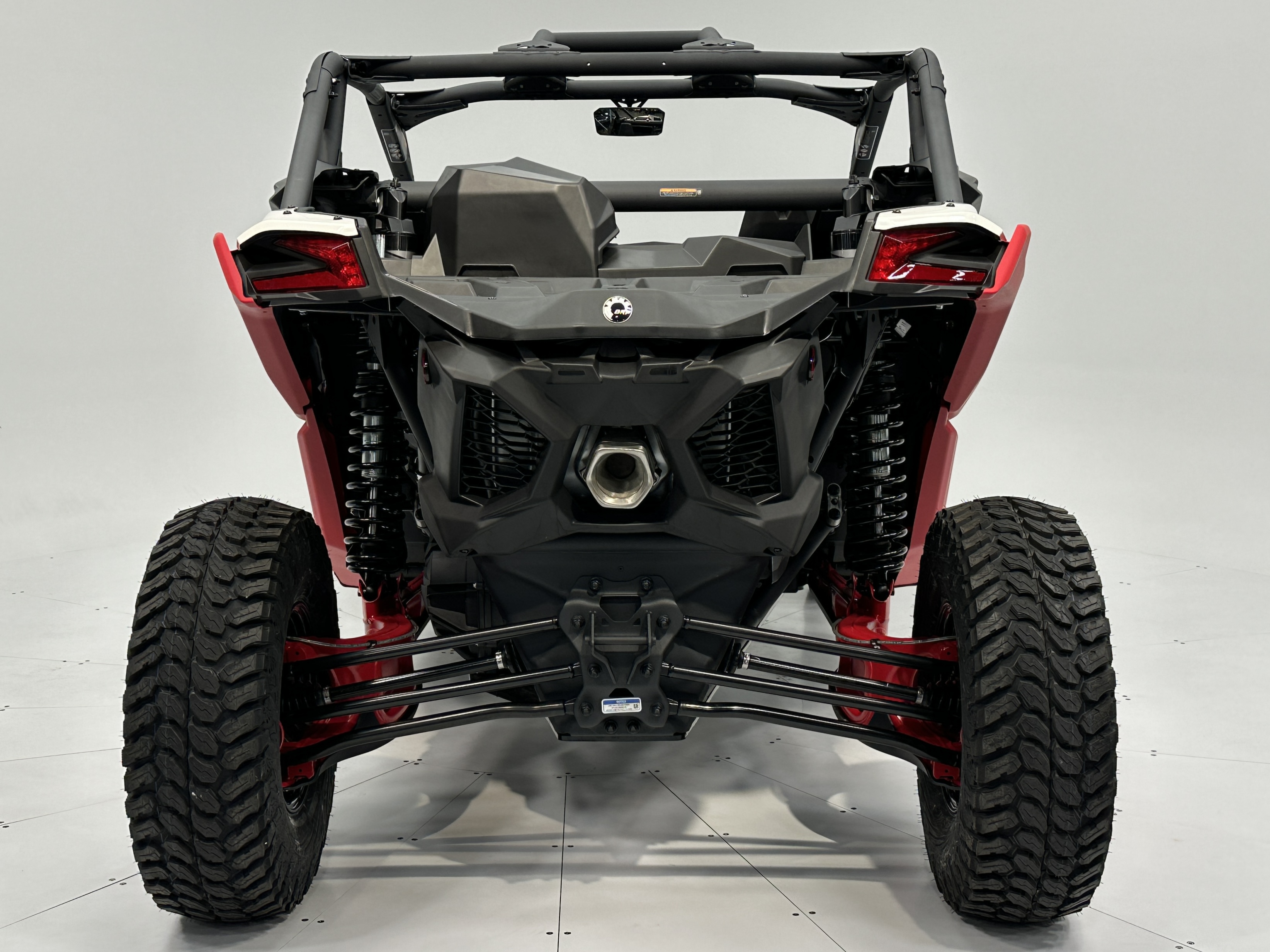 2025 Can-Am Maverick X3 X rc 64'' TURBO RR - Photo 2