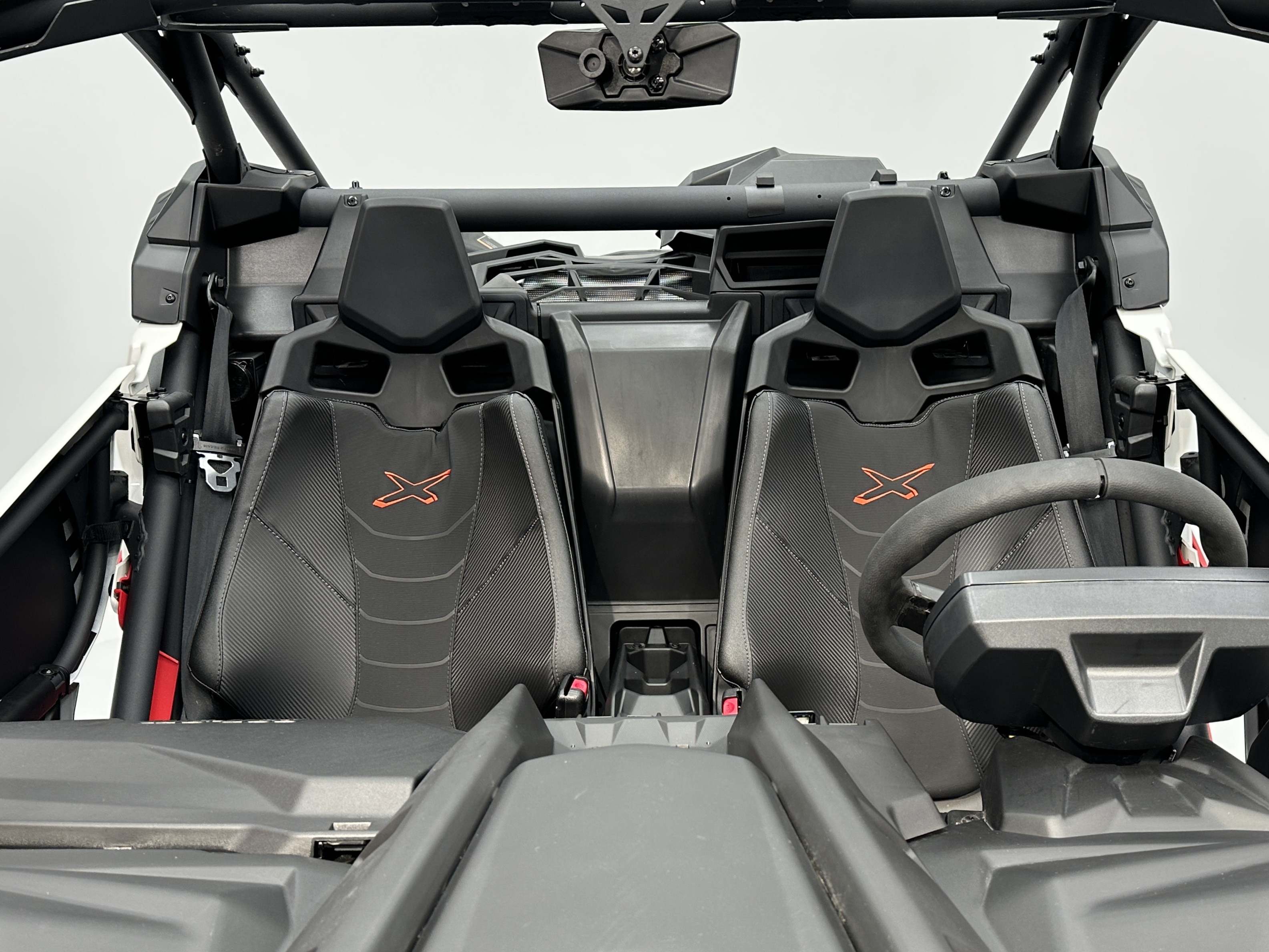 2025 Can-Am Maverick X3 X rc 64'' TURBO RR - Photo 11