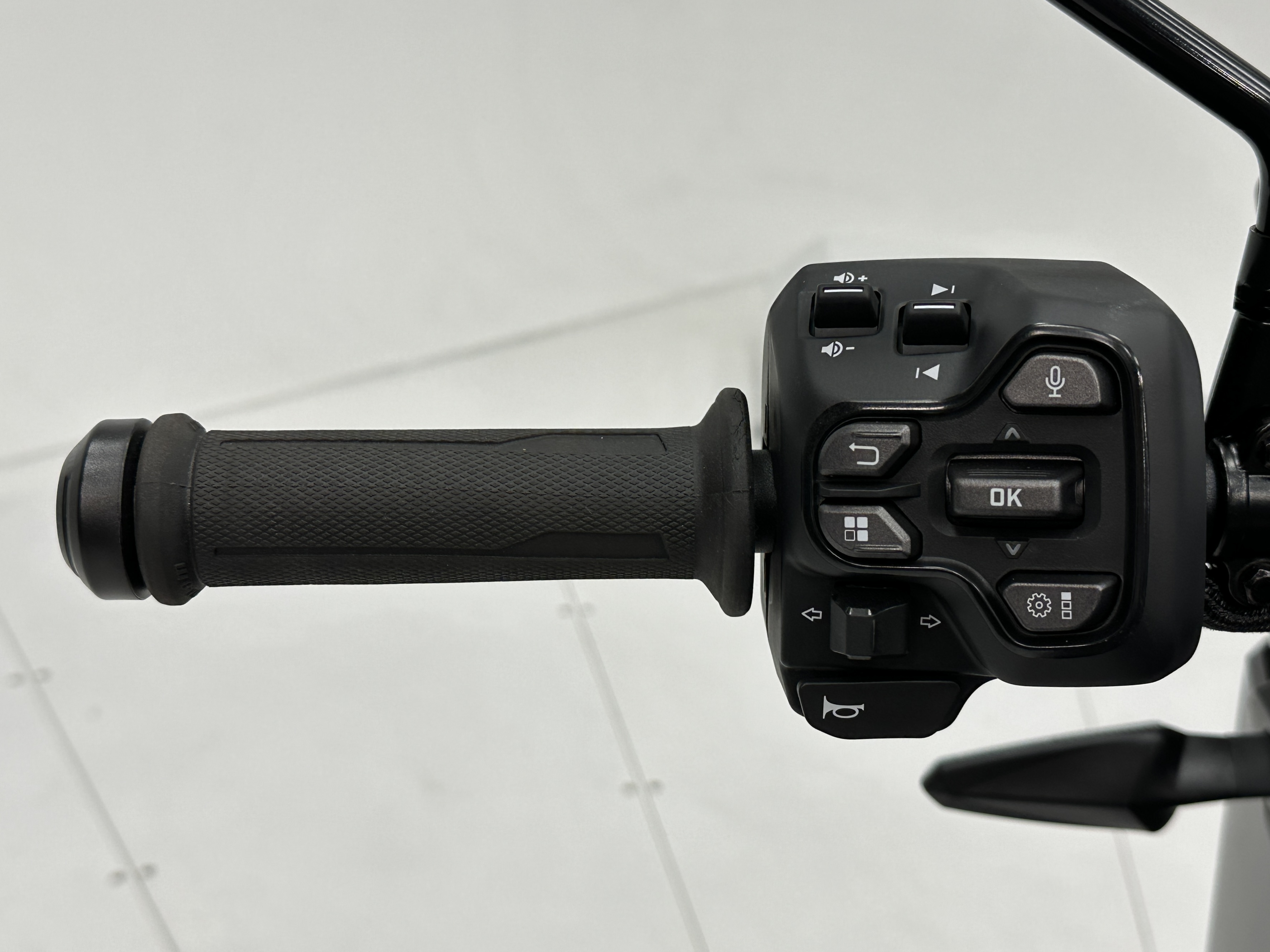 2025 Can-Am Origin Demonstrator - Photo 8