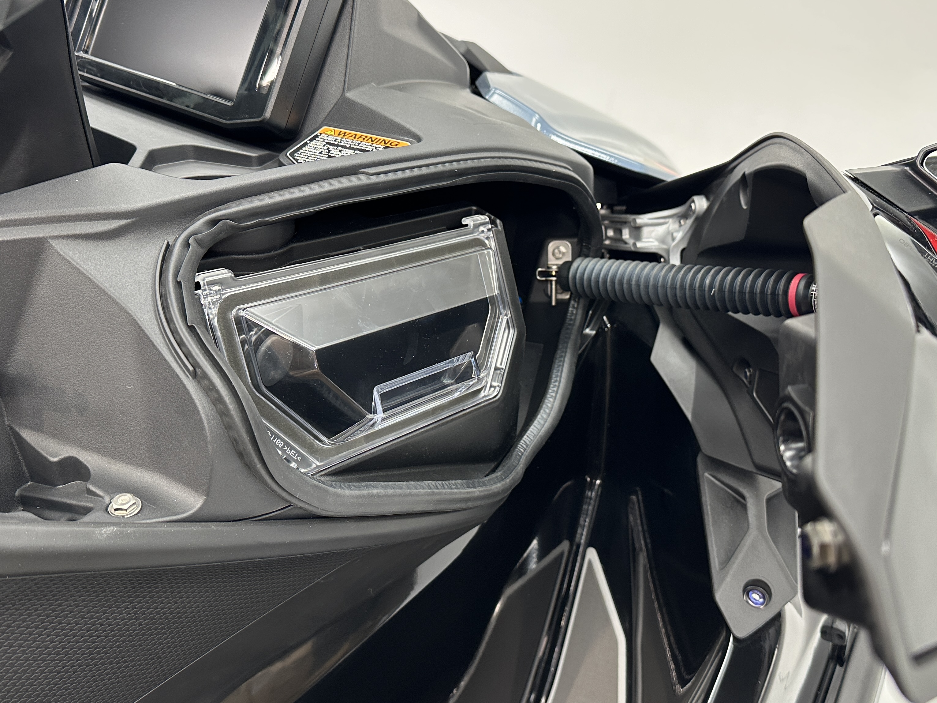 2025 Kawasaki JET SKI ULTRA 160LX-S - Photo 11