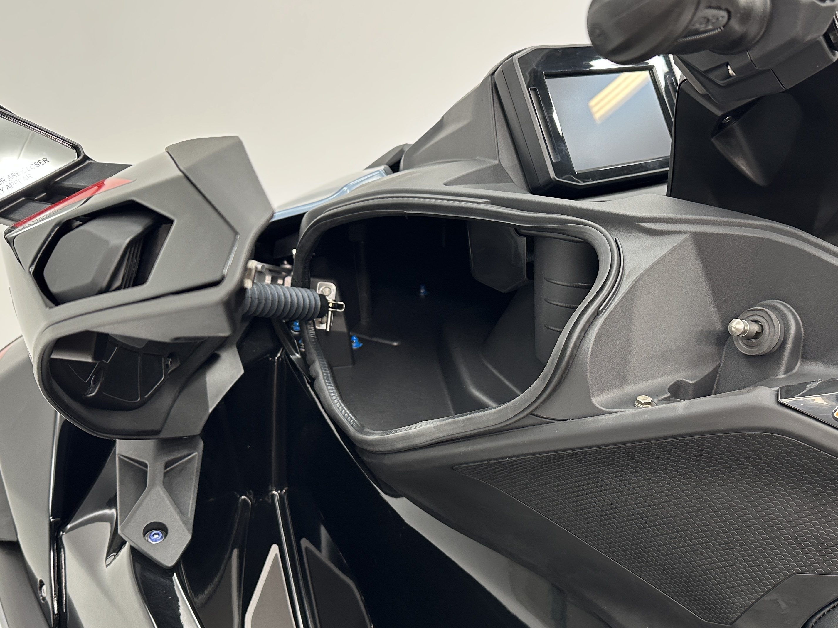 2025 Kawasaki JET SKI ULTRA 160LX-S - Photo 12