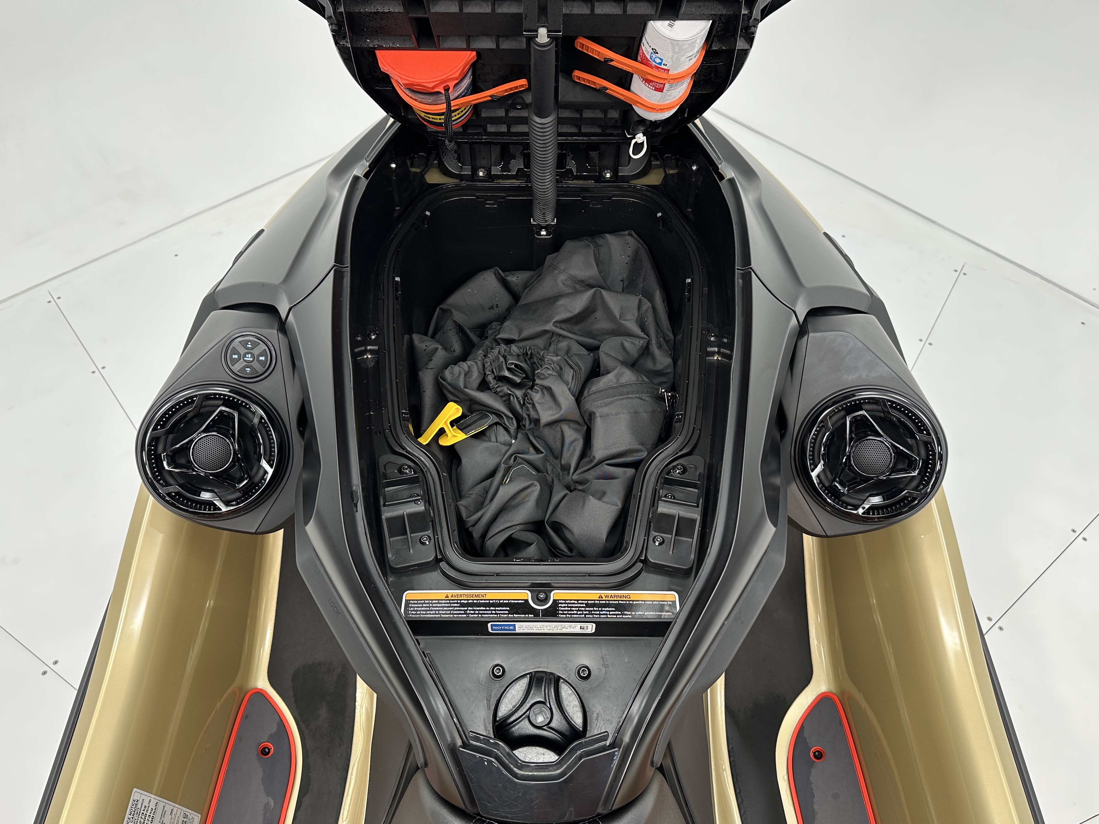 2025 Sea-Doo RXT-X 325 (Sound System) Demonstrator - Photo 10