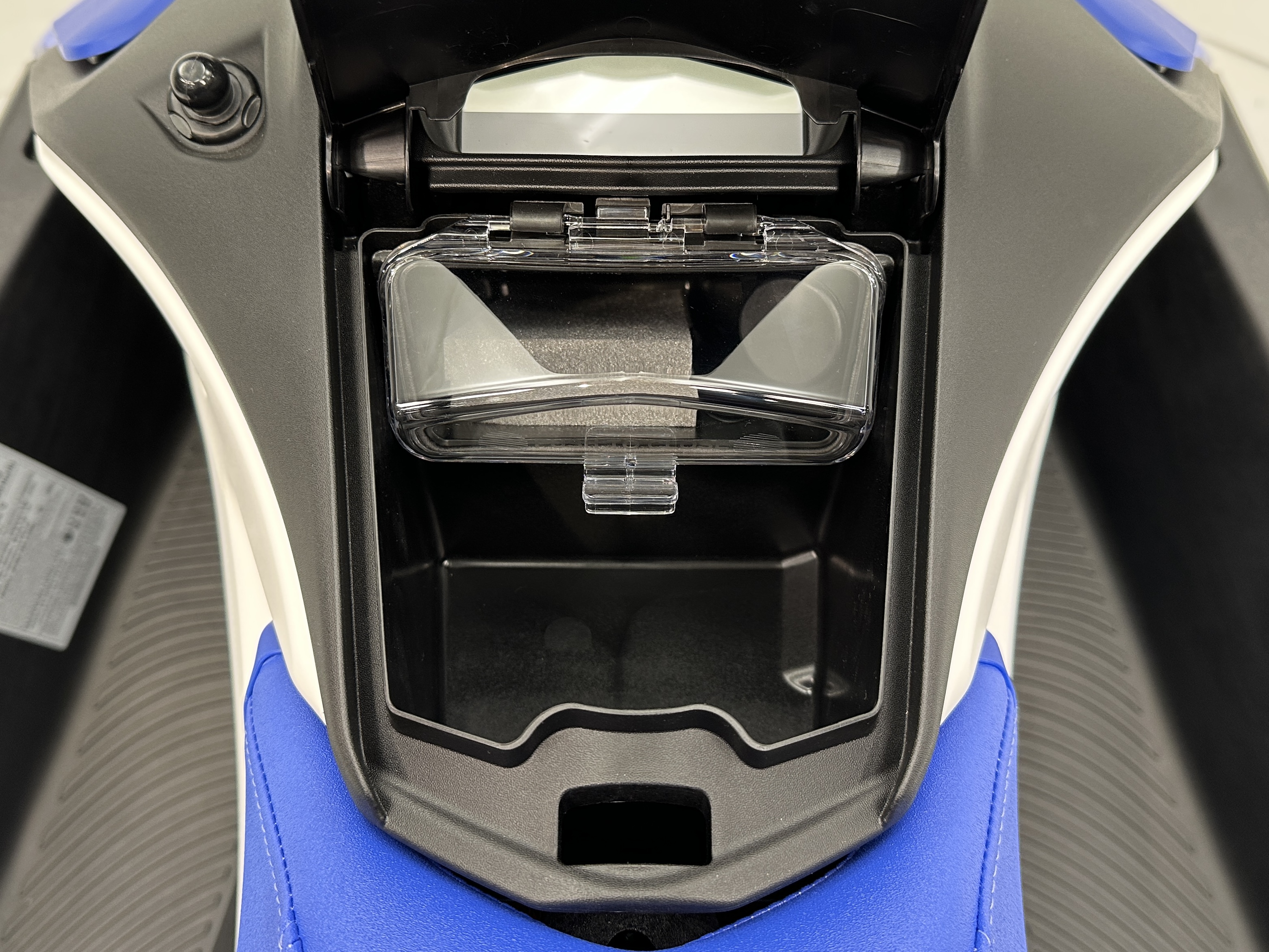 2025 Sea-Doo Spark 3up ACE-90 w/ iBR & Convenience Package - Photo 8