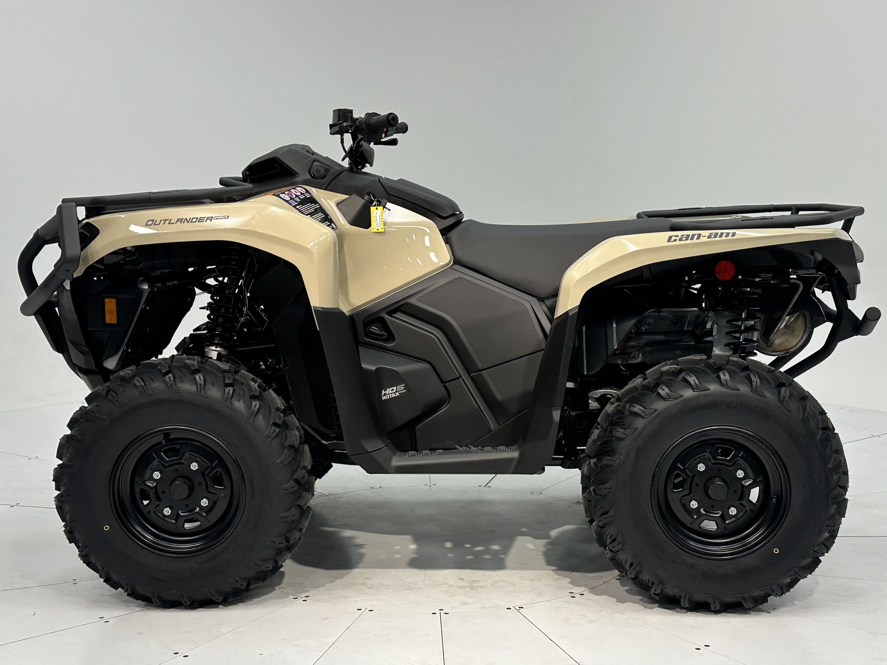 2025 Can-Am Outlander PRO HD5 Demonstrator - Photo 3