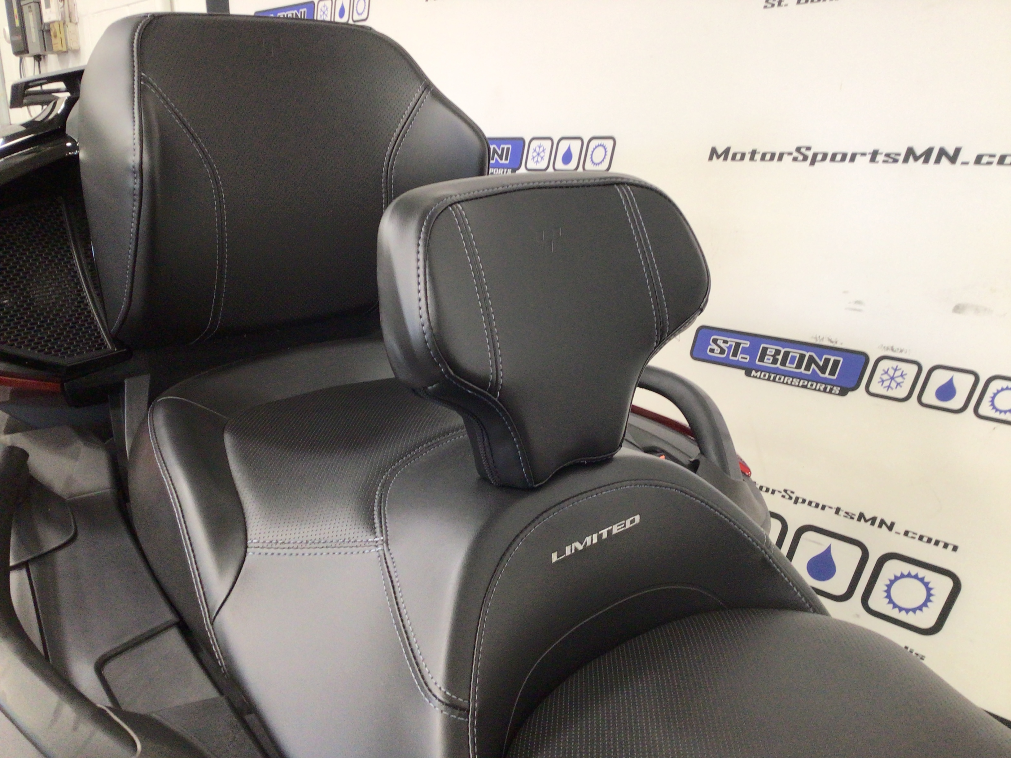 2025 Can-Am Spyder RT Limited (SE6) Acessorized Demonstrator - Photo 9