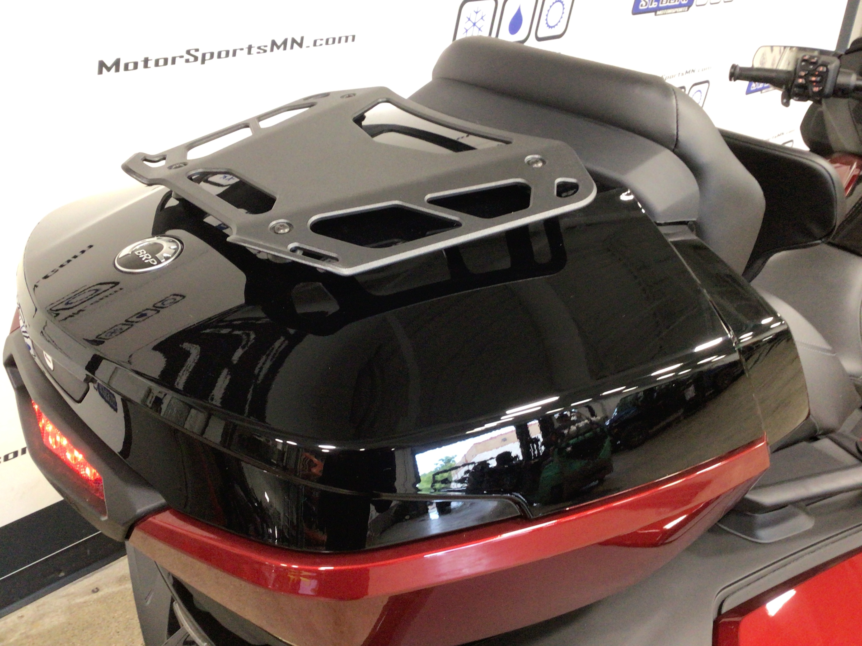2025 Can-Am Spyder RT Limited (SE6) Acessorized Demonstrator - Photo 15