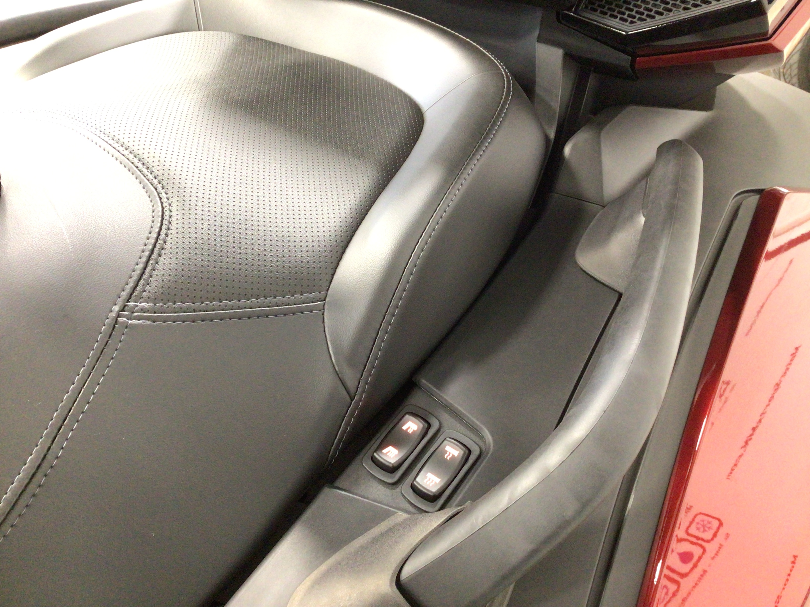 2025 Can-Am Spyder RT Limited (SE6) Acessorized Demonstrator - Photo 17