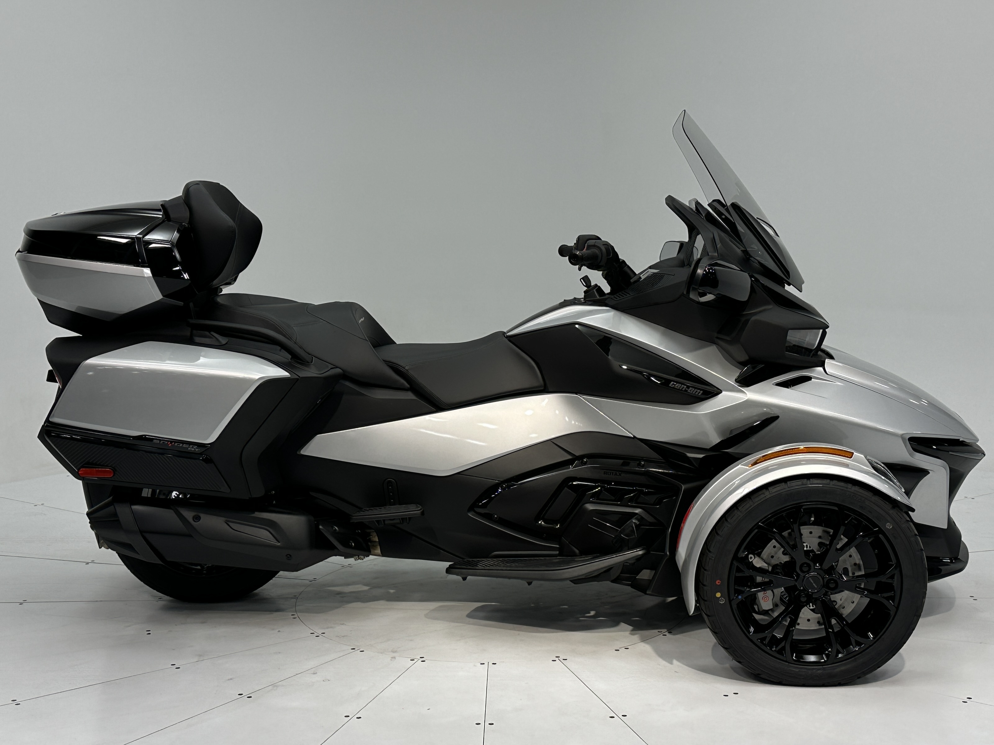 メリダスポーツ車 xd1-mobile-search 3 Wheel Motorcycle MotorSportsMN