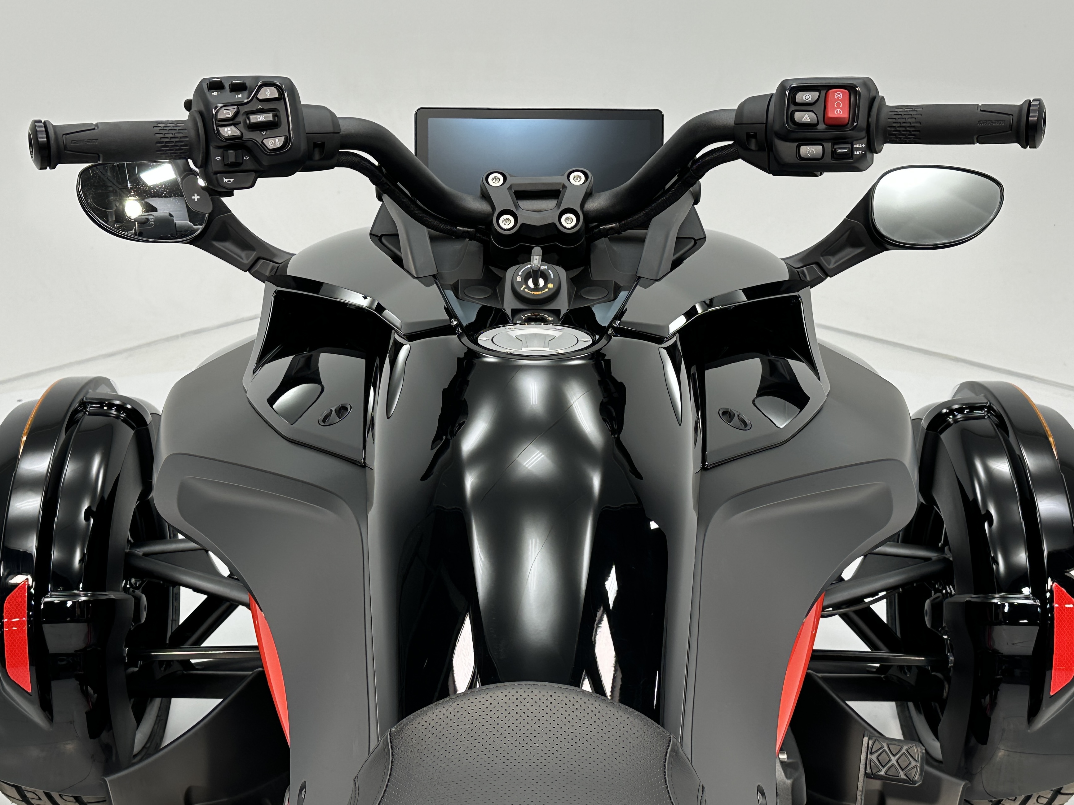 2025 Can-Am Spyder F3-S (SE6) - Photo 5