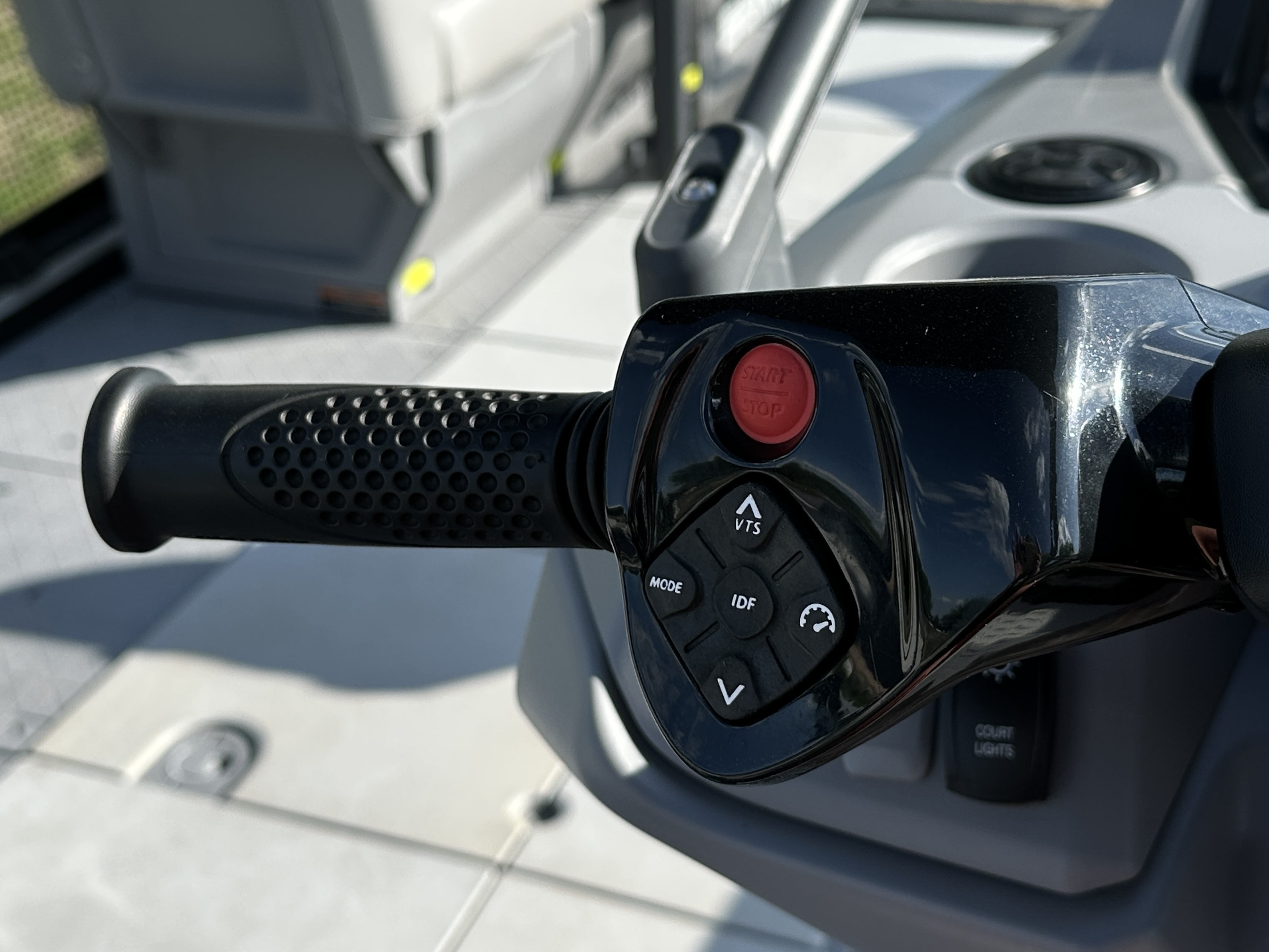 2023 Sea-Doo SWITCH CRUISE 21' Rotax 1630 ACE - 170hp - Photo 8