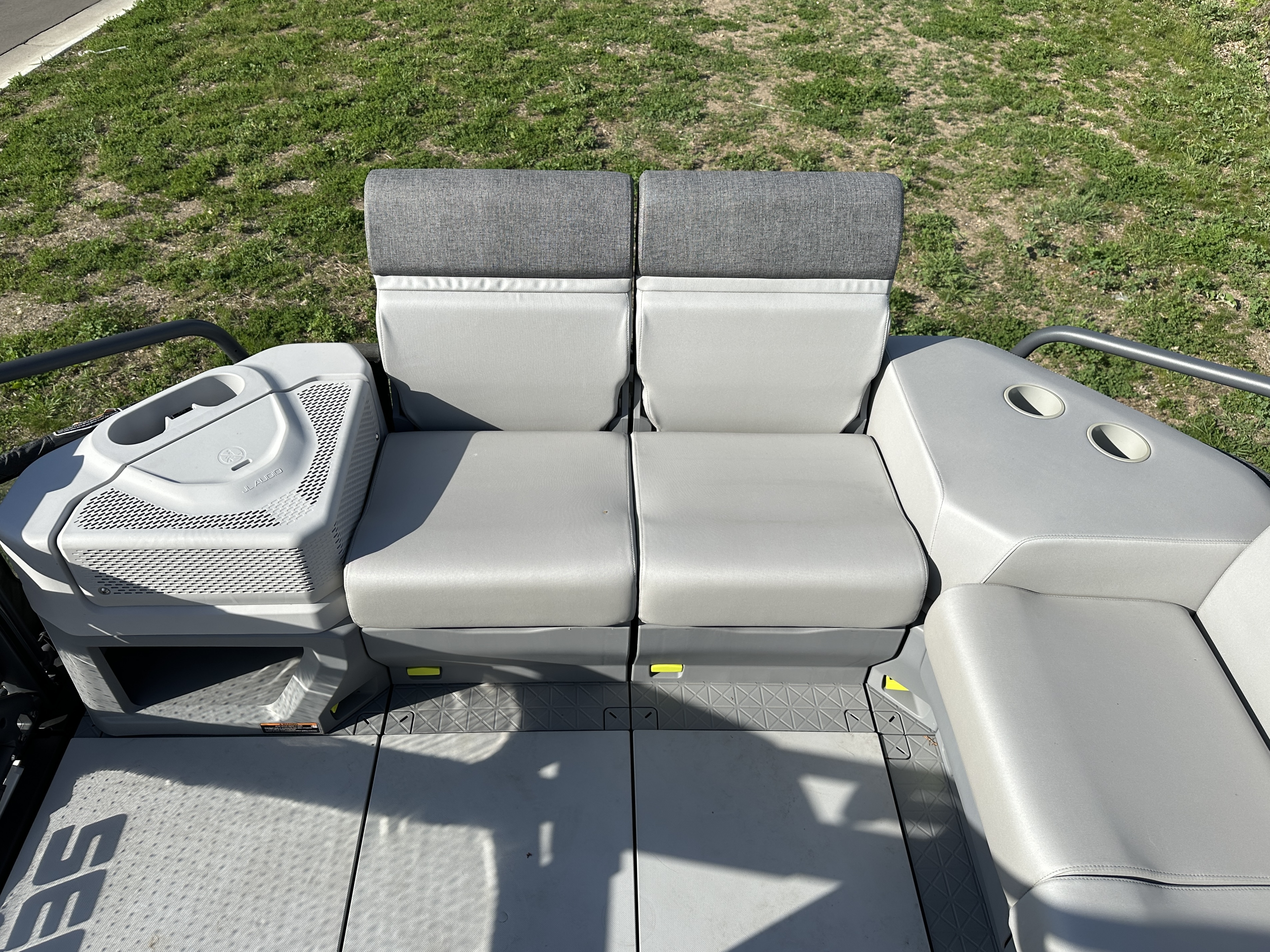 2023 Sea-Doo SWITCH CRUISE 21' Rotax 1630 ACE - 170hp - Photo 16