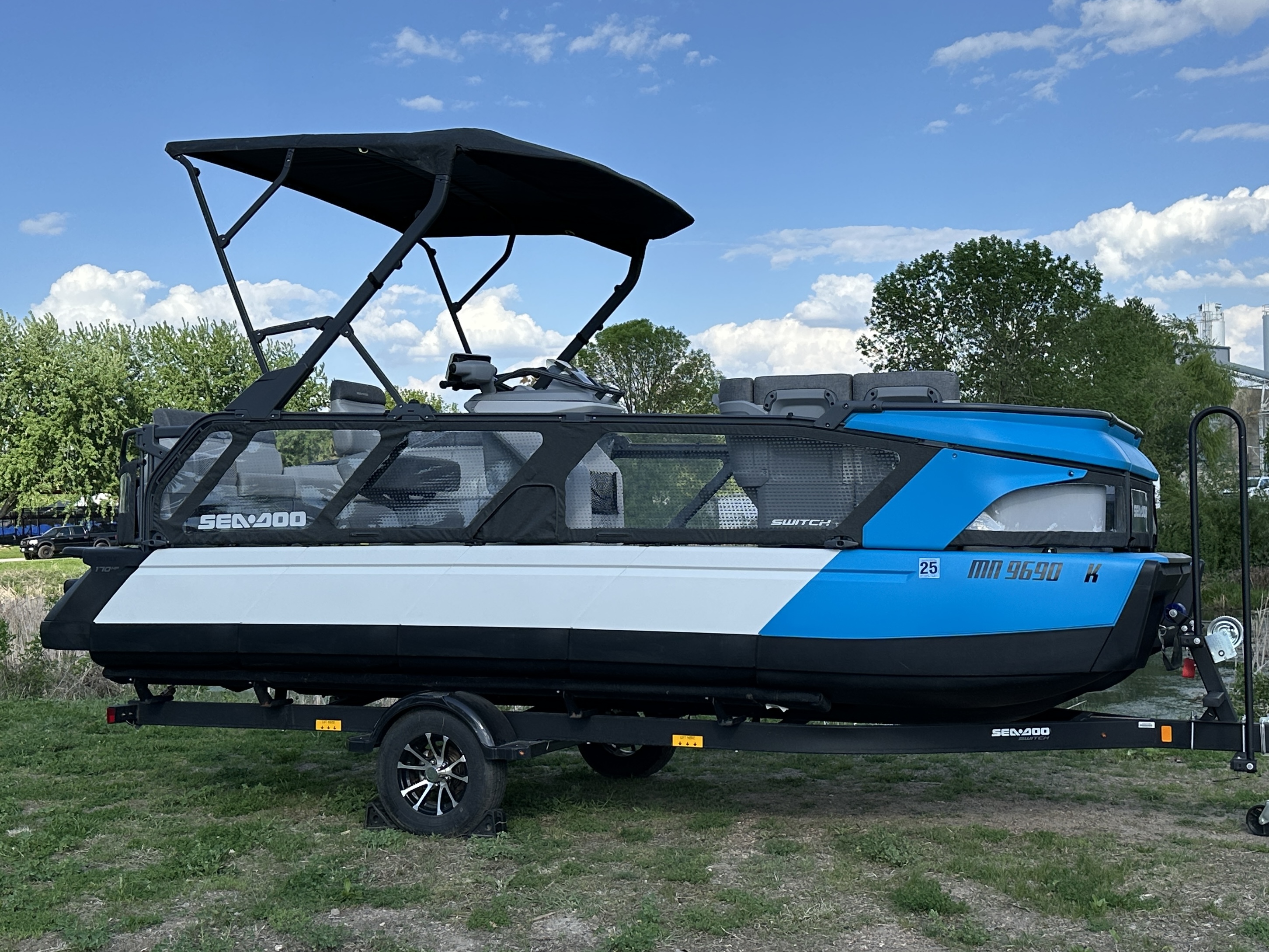 2023 Sea-Doo SWITCH CRUISE 21' Rotax 1630 ACE - 170hp