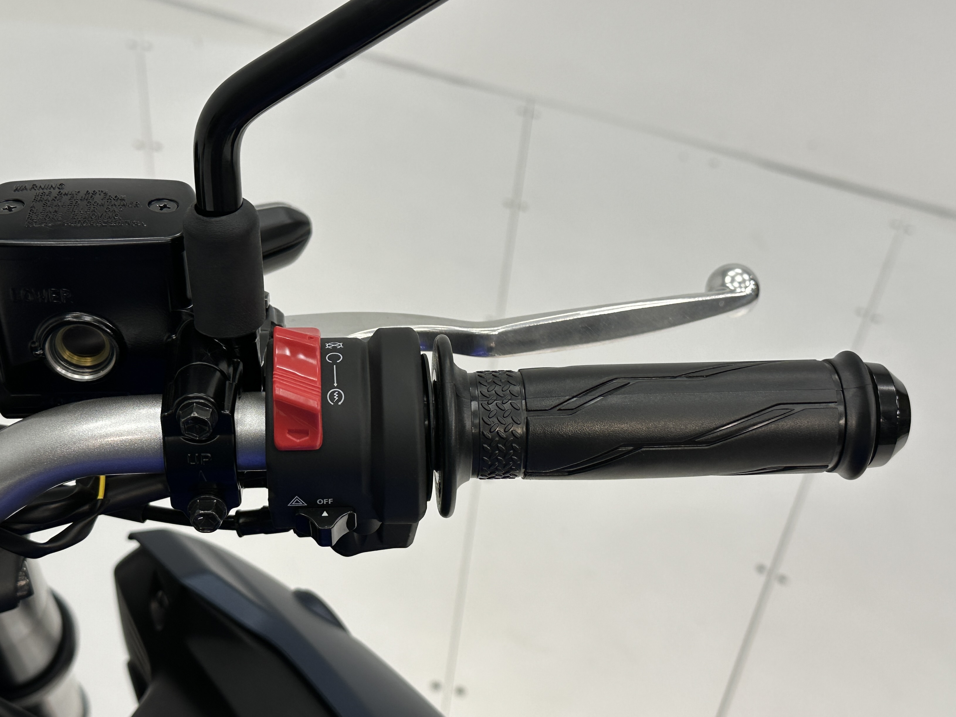 2025 Yamaha MT-03 - Photo 7