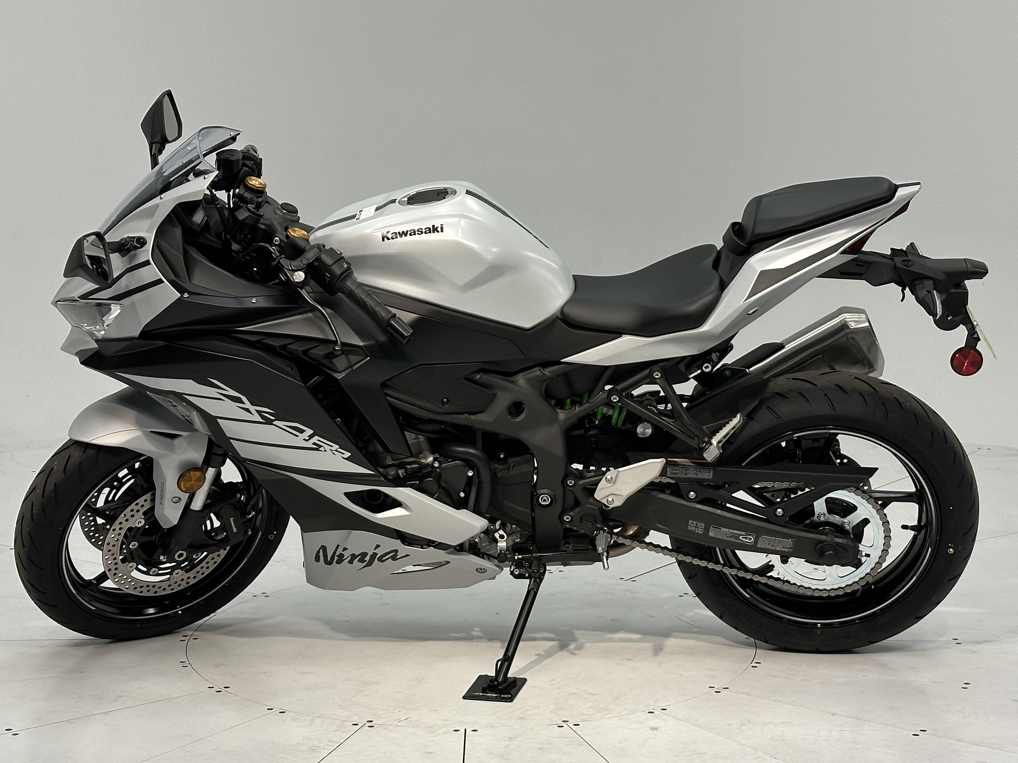 2025 Kawasaki Ninja ZX-4RR ABS - Photo 3