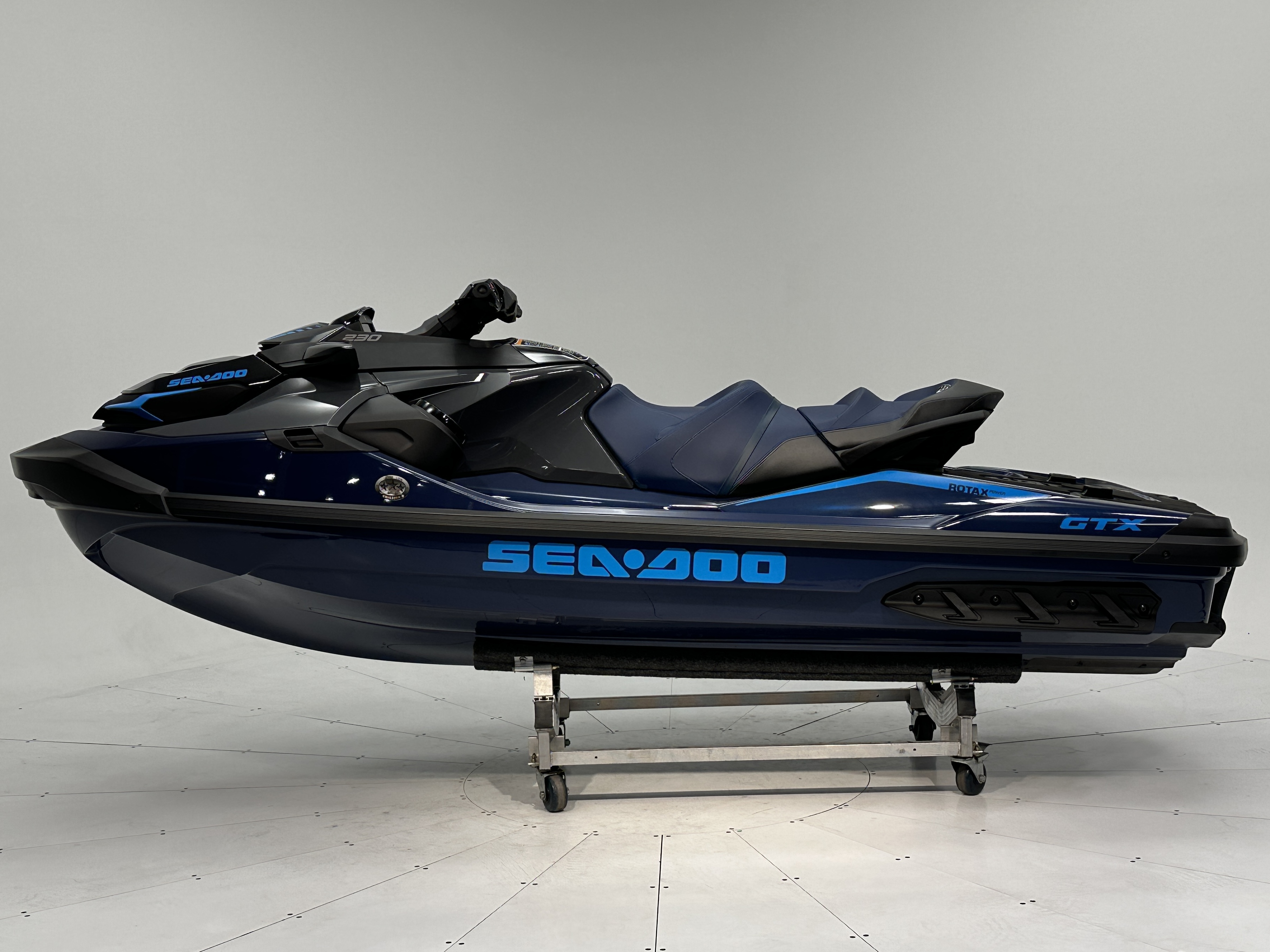 2025 Sea-Doo GTX 170 (Sound System & iDF) - Photo 3