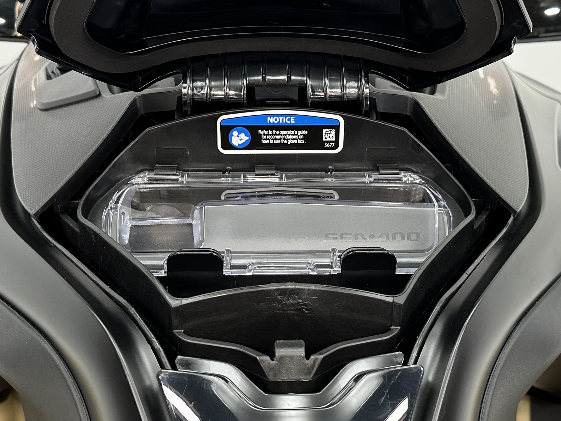 2025 Sea-Doo RXT-X 325 (Sound System) - Photo 9