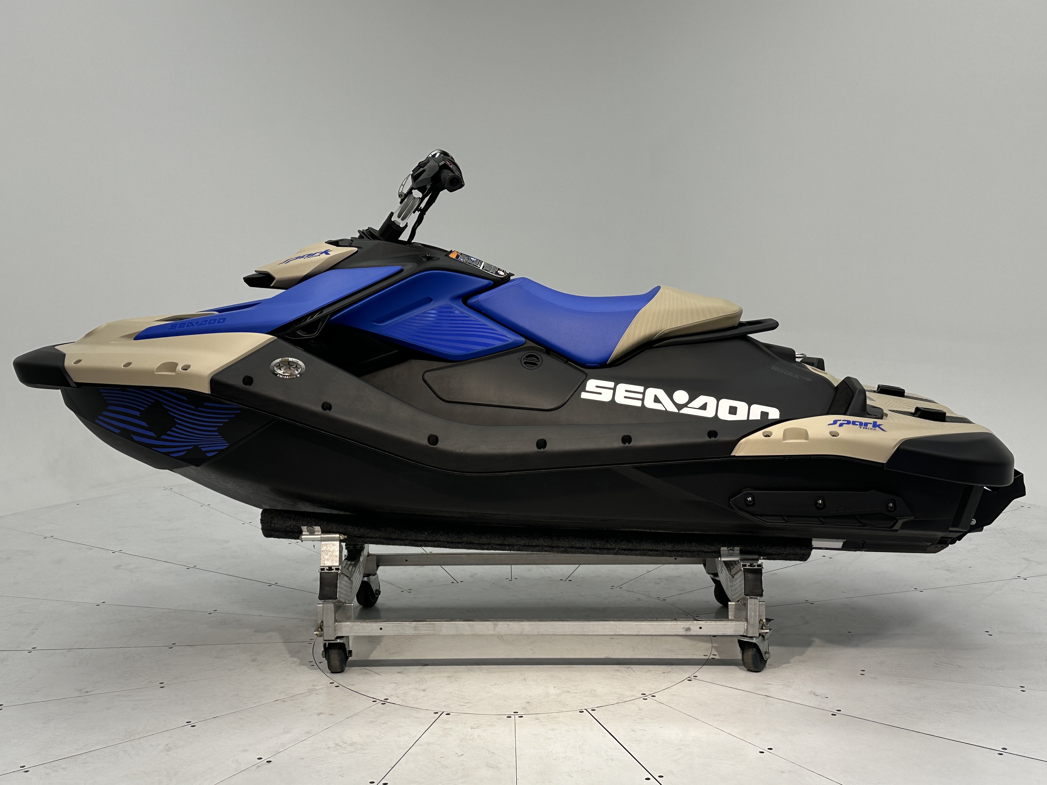 2025 Sea-Doo Spark 1up ACE-90 TRIXX - Photo 3