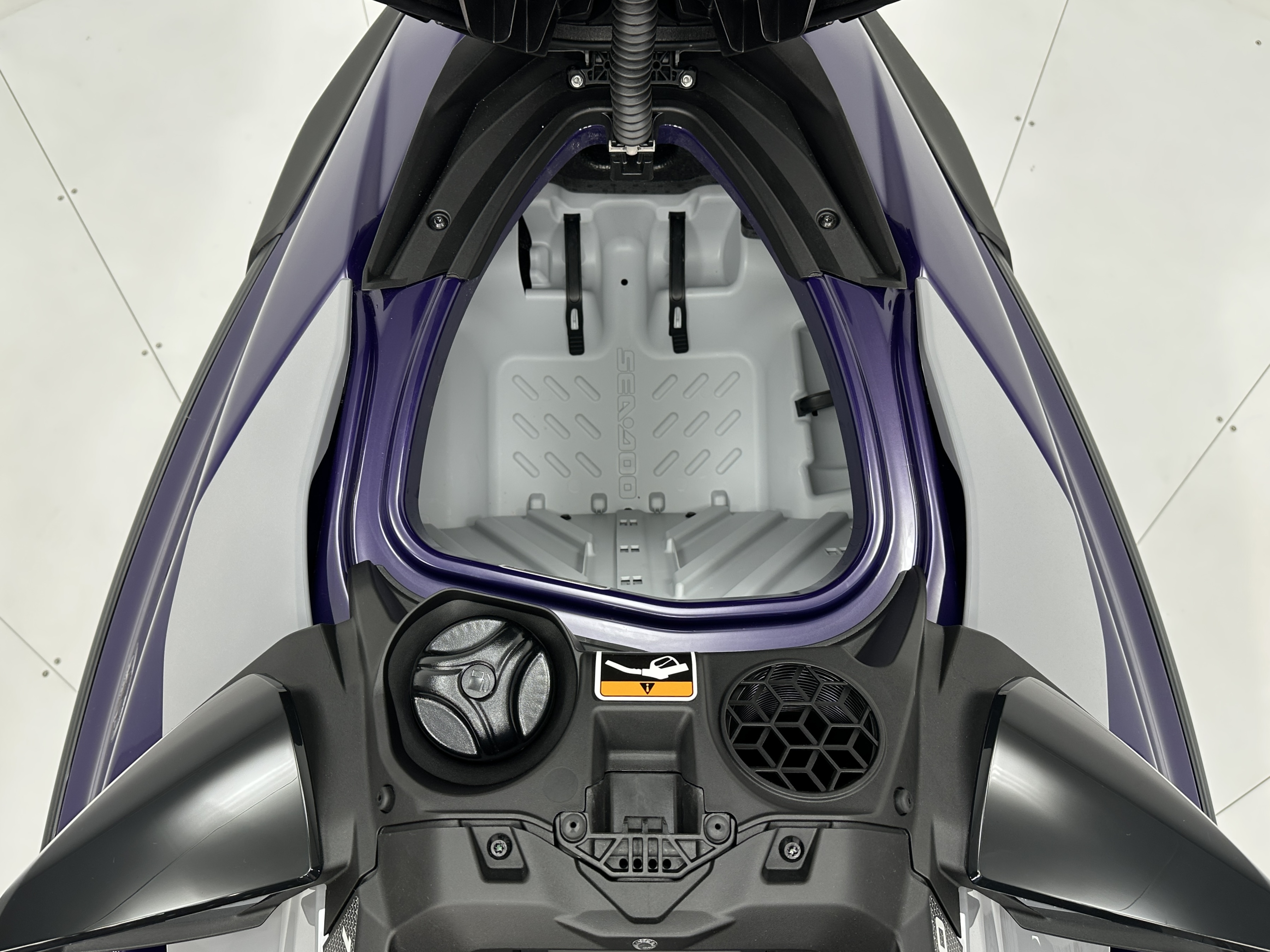 2025 Sea-Doo GTI SE 170 - Photo 9